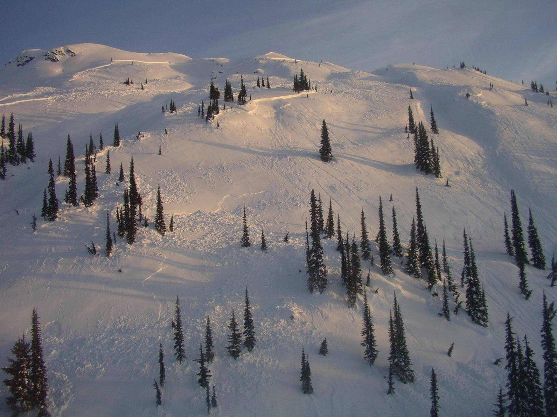 An avalanche in Eagle Pass.