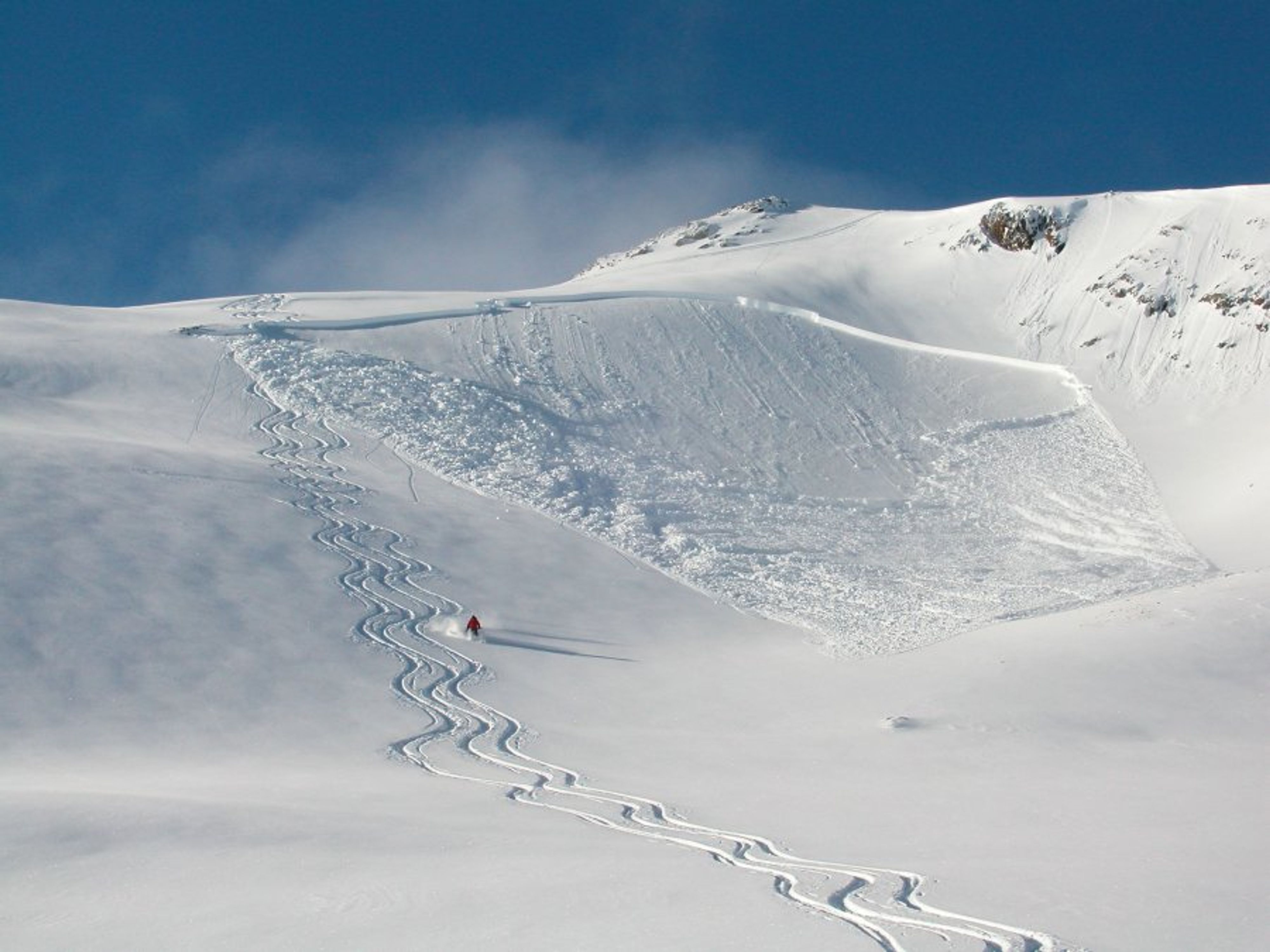 This avalanche was triggered by a skier at the top of a convex roll, where the slope rapidly steepened. Fortunately, no one was caught.