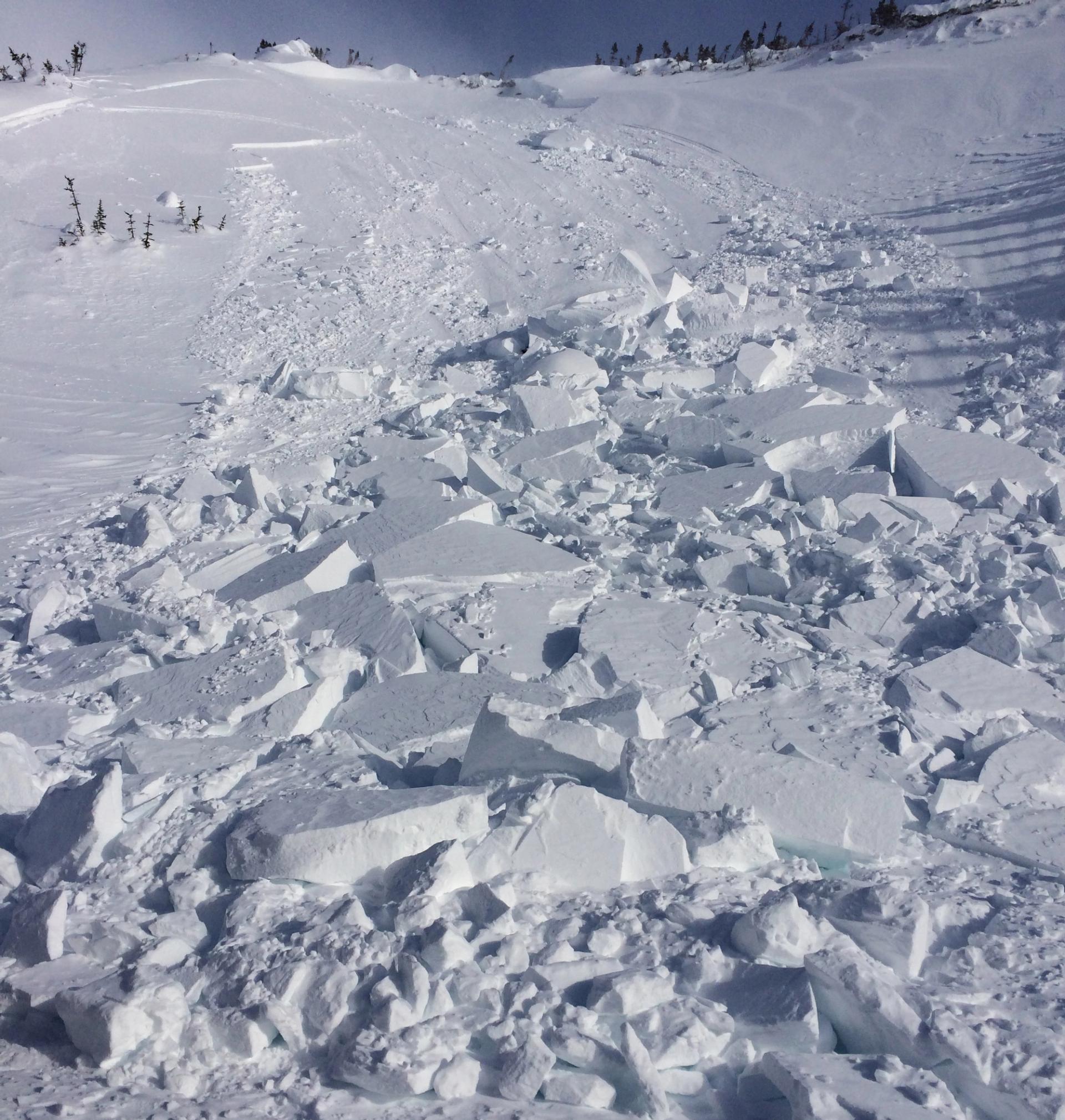 Une avalanche de plaque