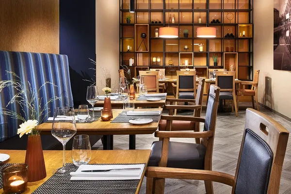 Restaurant 21 Restaurant