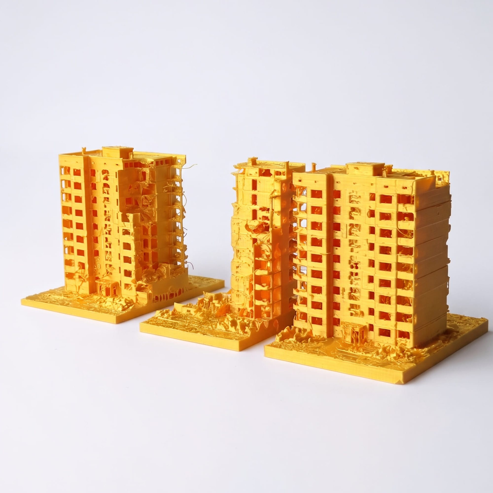Physical model of destroyed building in Ukraine, 3d 3drinted in Gold