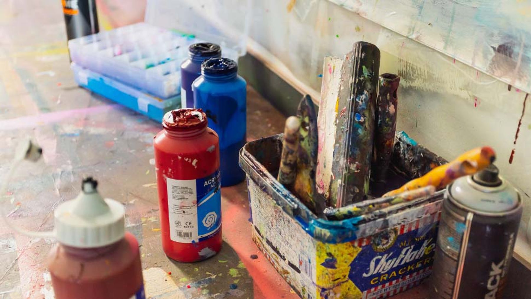 Turning sellers into brand stories