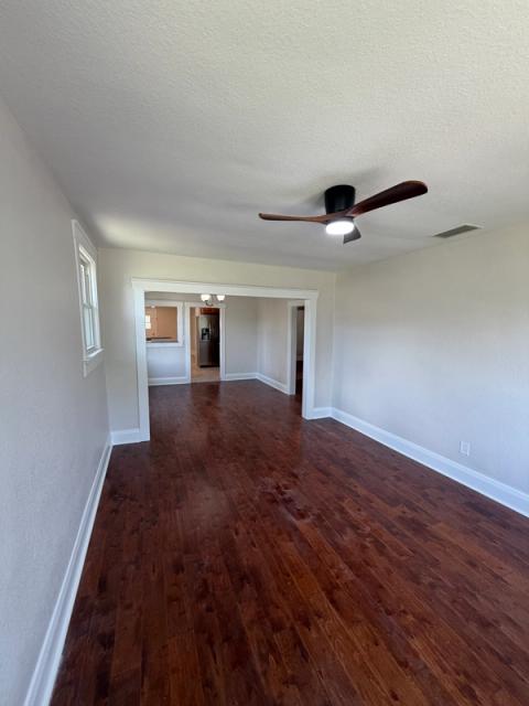 Riverside Heights Bungalow , photo 3