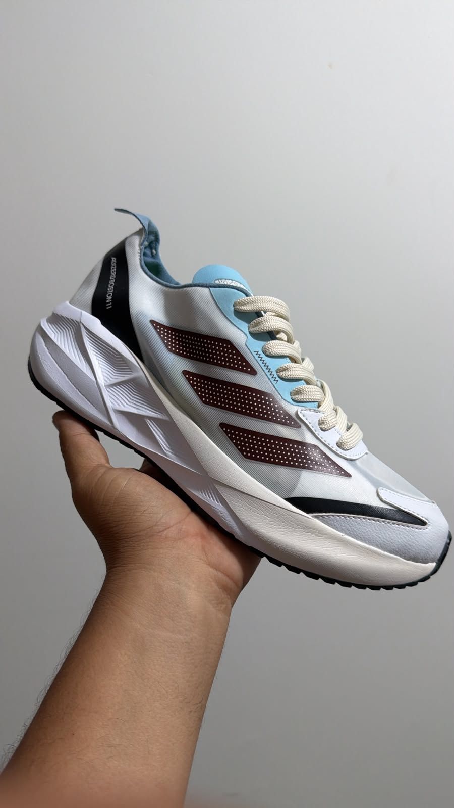 Adizero Boston 11