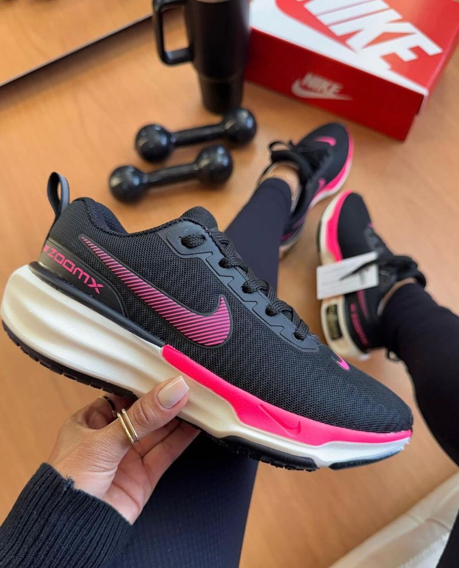 Zoom X Invencible Run 3