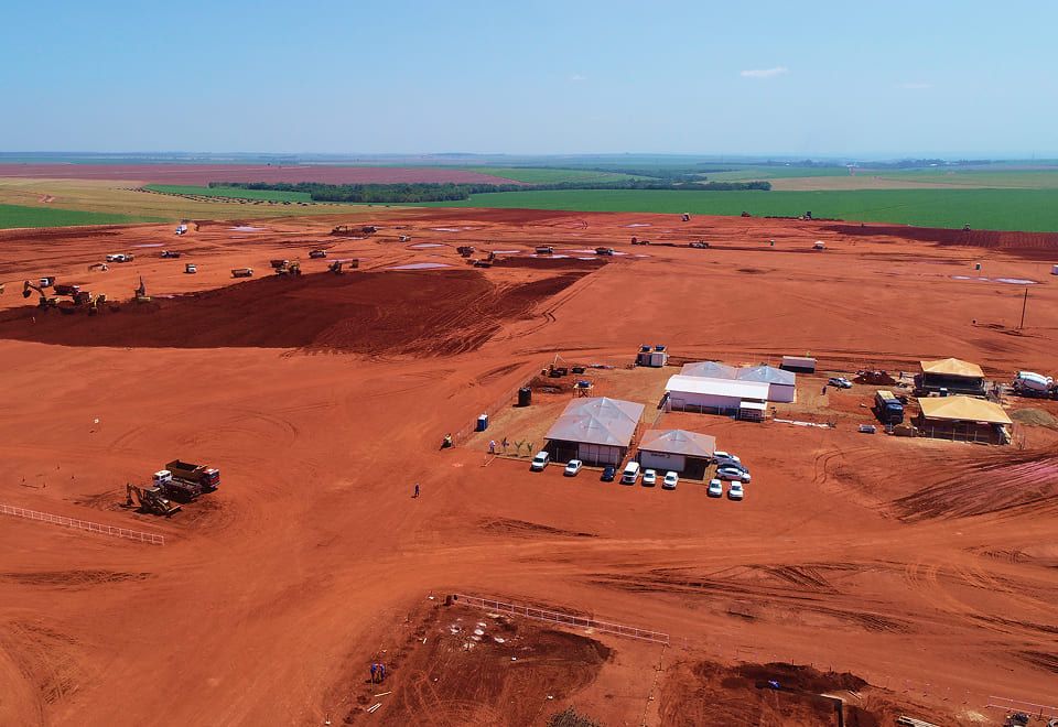 Redução de Custos e Aumento da Eficiência: O Impacto Econômico dos Drones em Projetos de Construção