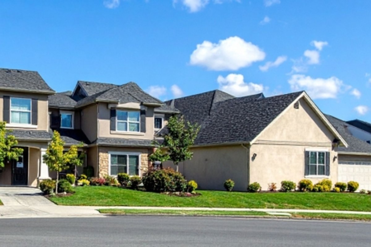 north vancouver mutiplex homes builder