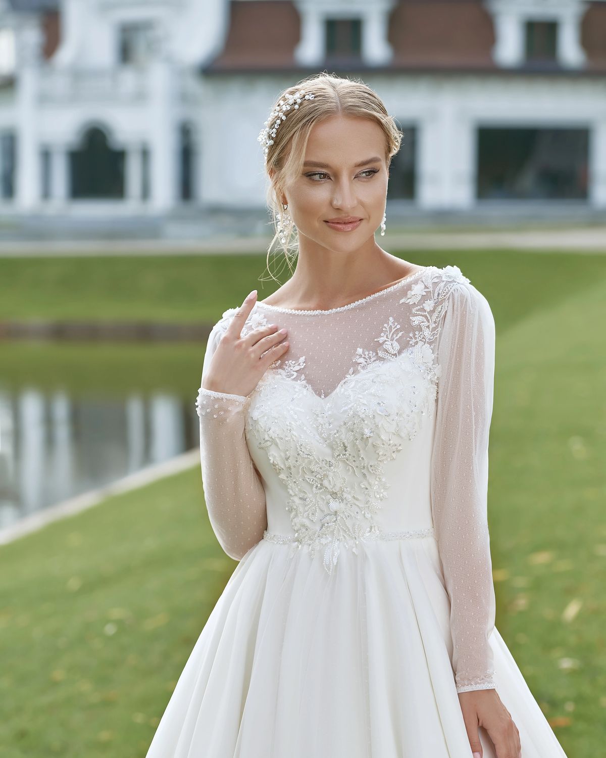Rochia de mireasă Ofelia, model 903, colecția Soft Beauty