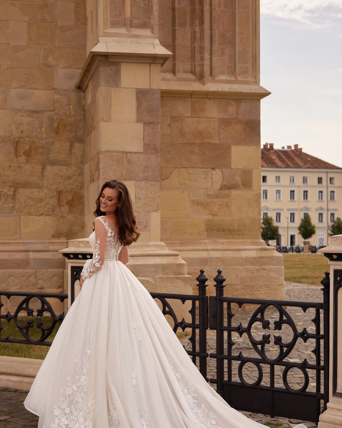Rochia de mireasă Calista, model 959, colecția Sunshine