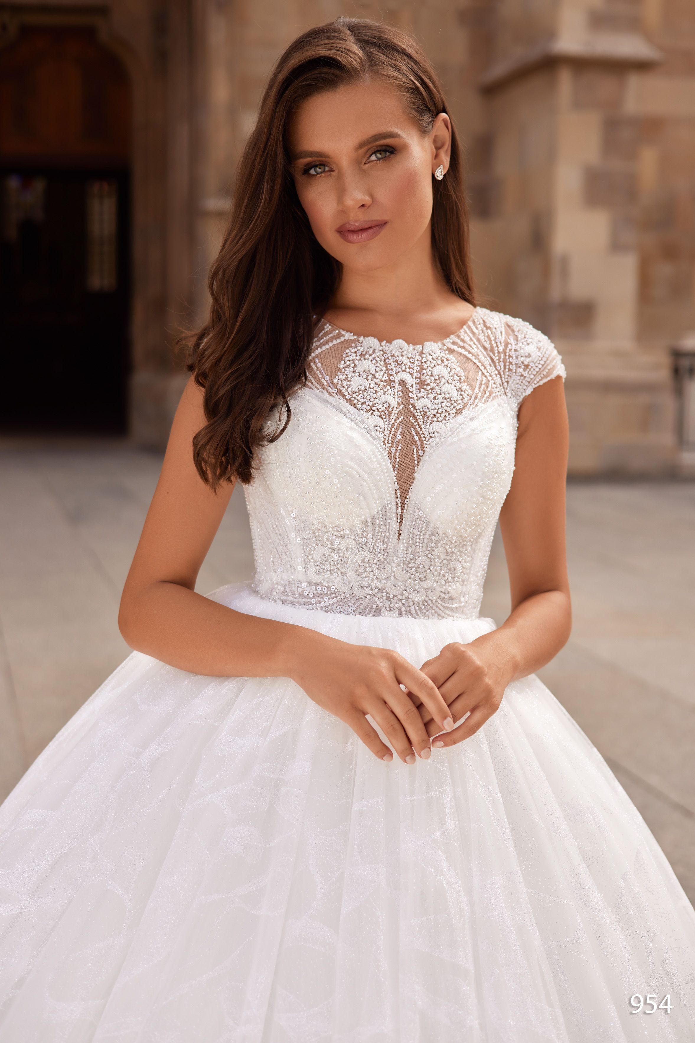 Rochia de mireasă Antonia, model 954, colecția Sunshine