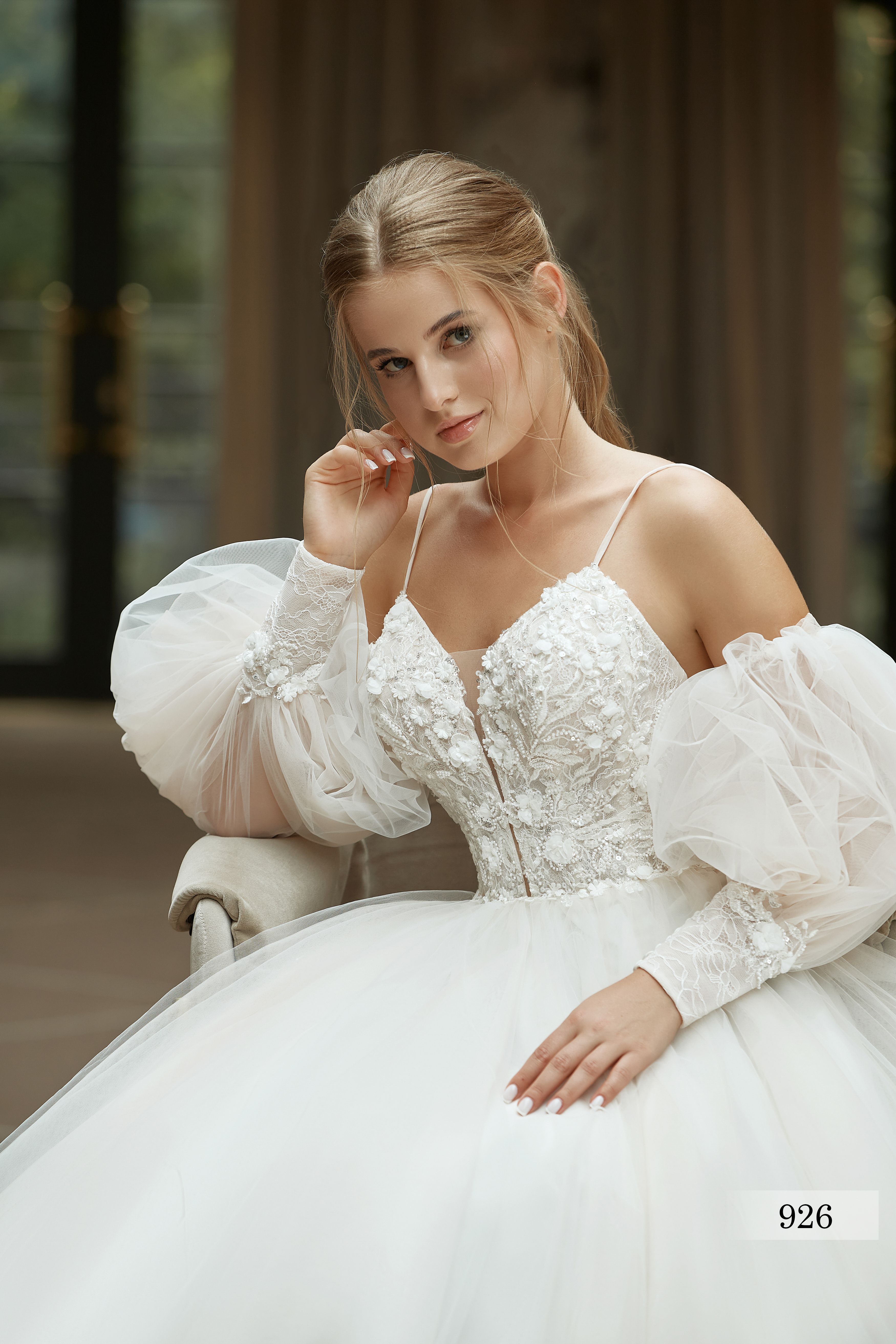 Rochia de mireasă Sofia, model 926, colecția Soft Beauty