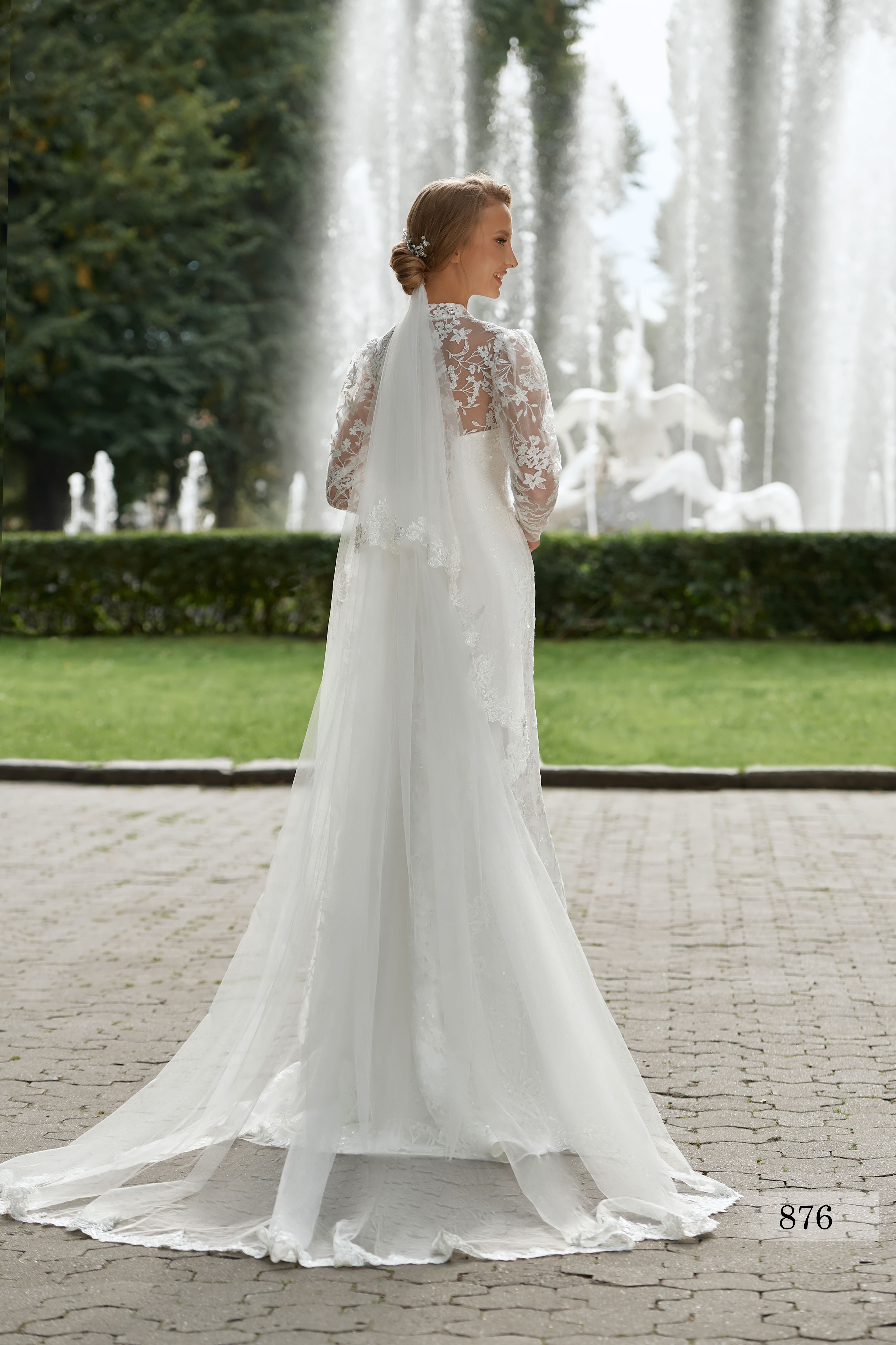 Rochia de mireasă Madalina, model 876, colecția Royal Elegance