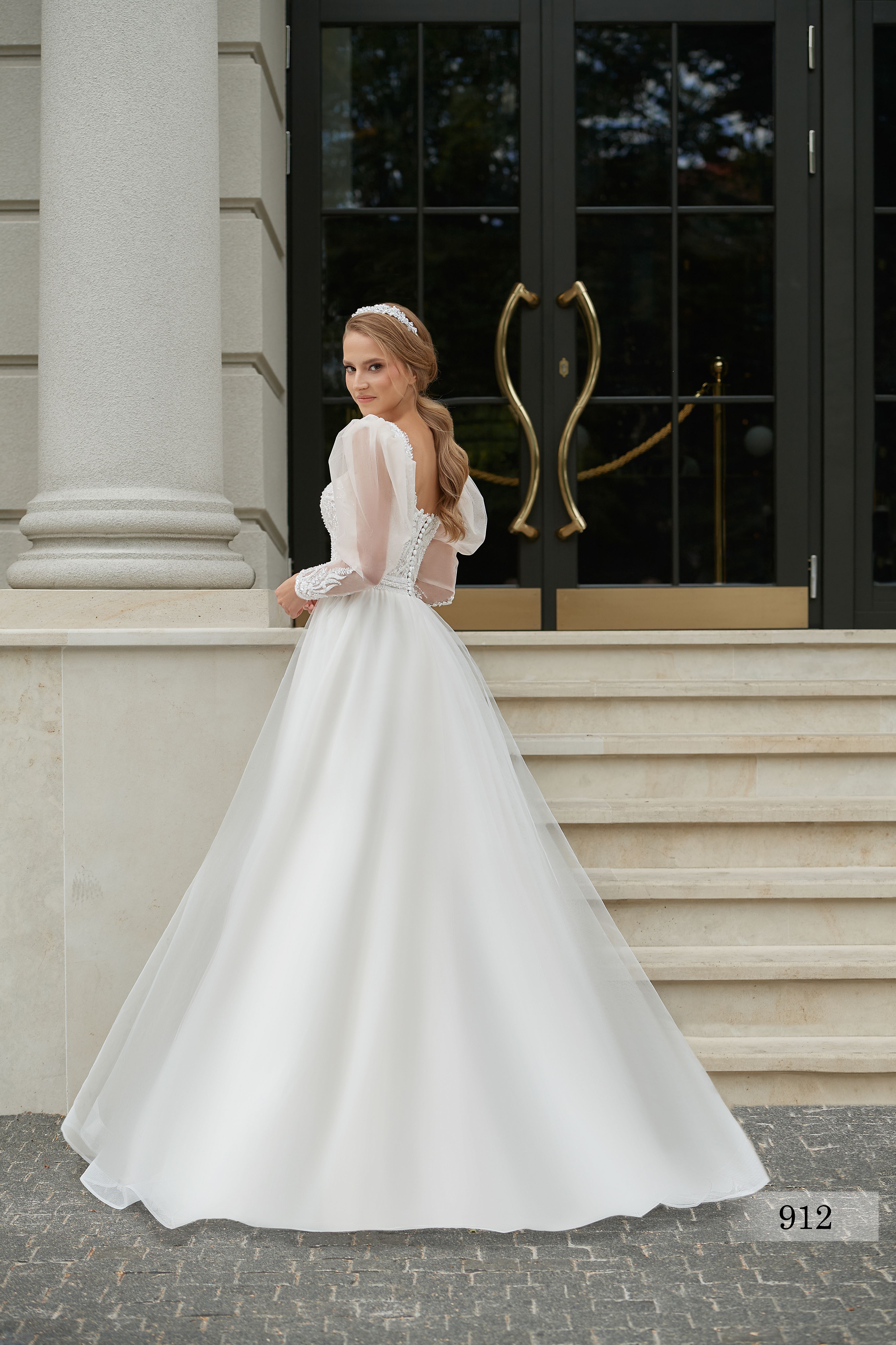 Rochia de mireasă Renata, model 912, colecția Soft Beauty