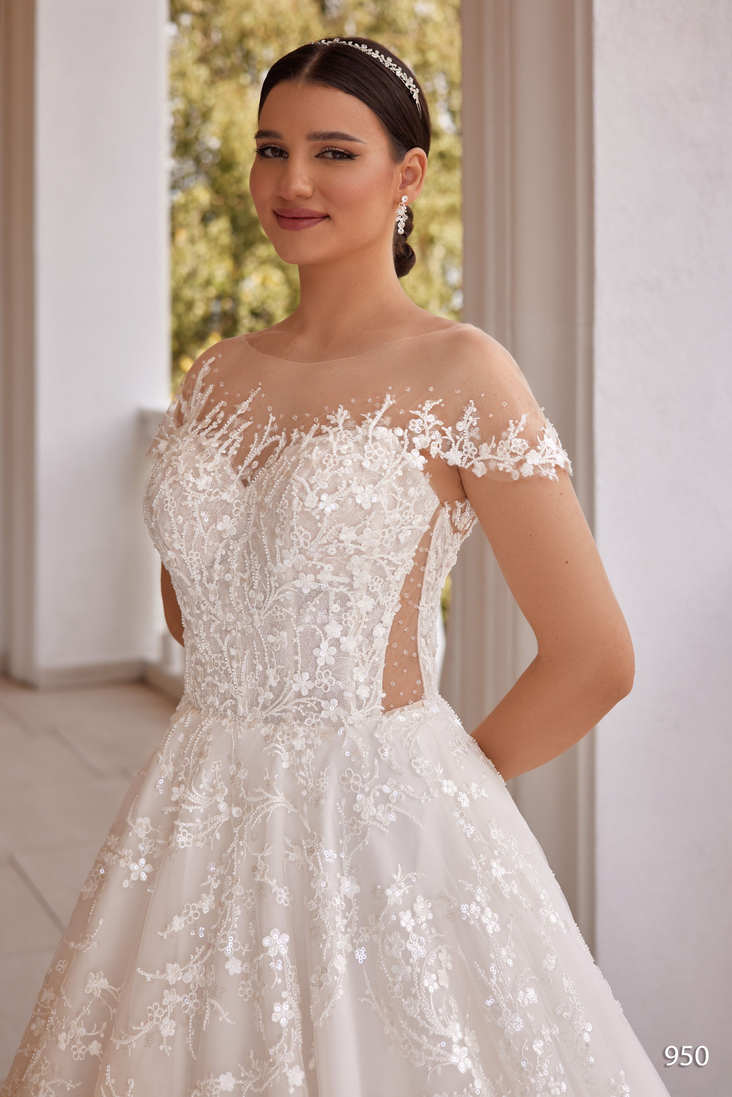 Rochia de mireasă Zoe, model 950, colecția Sunshine