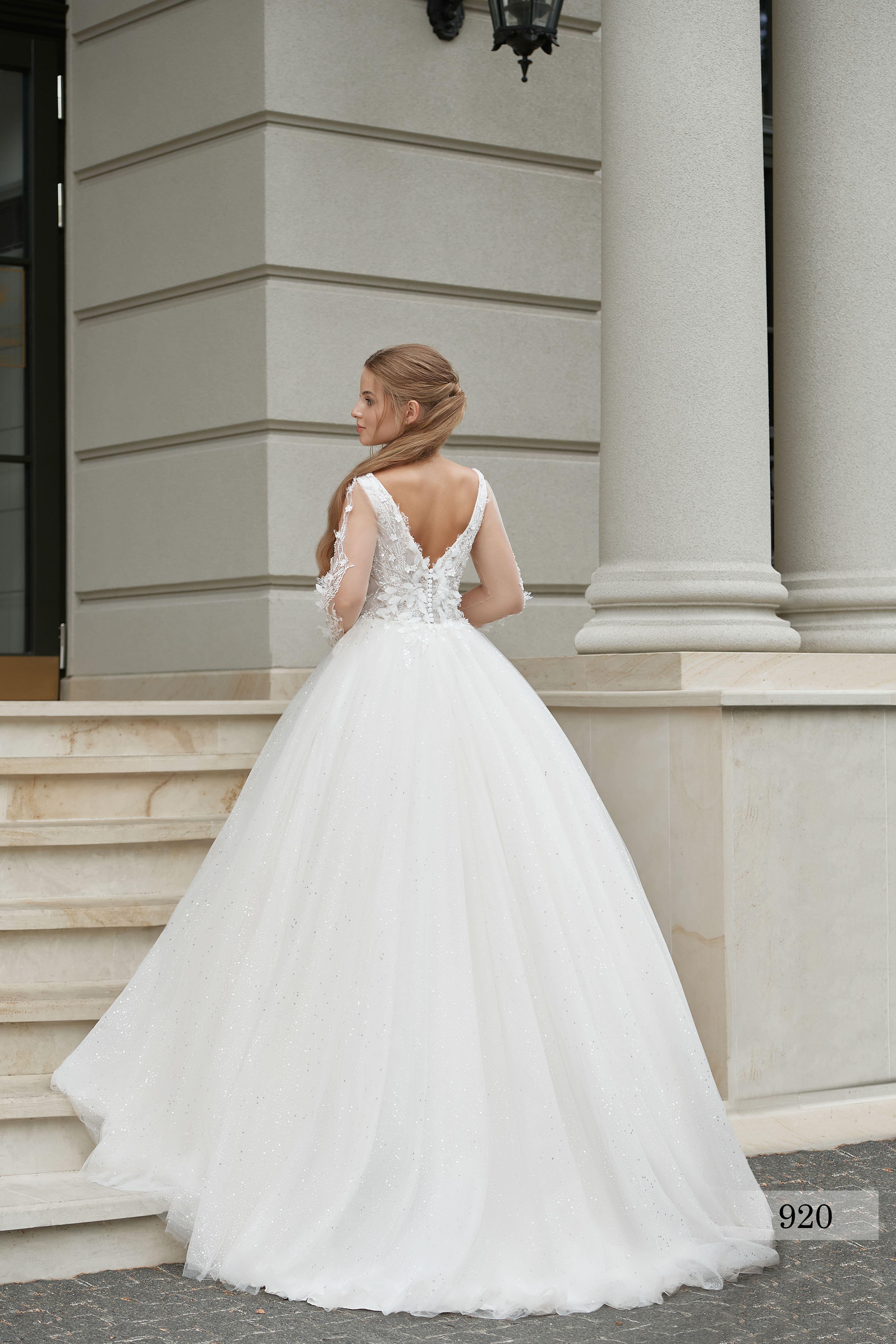 Rochia de mireasă Selena, model 920, colecția Soft Beauty