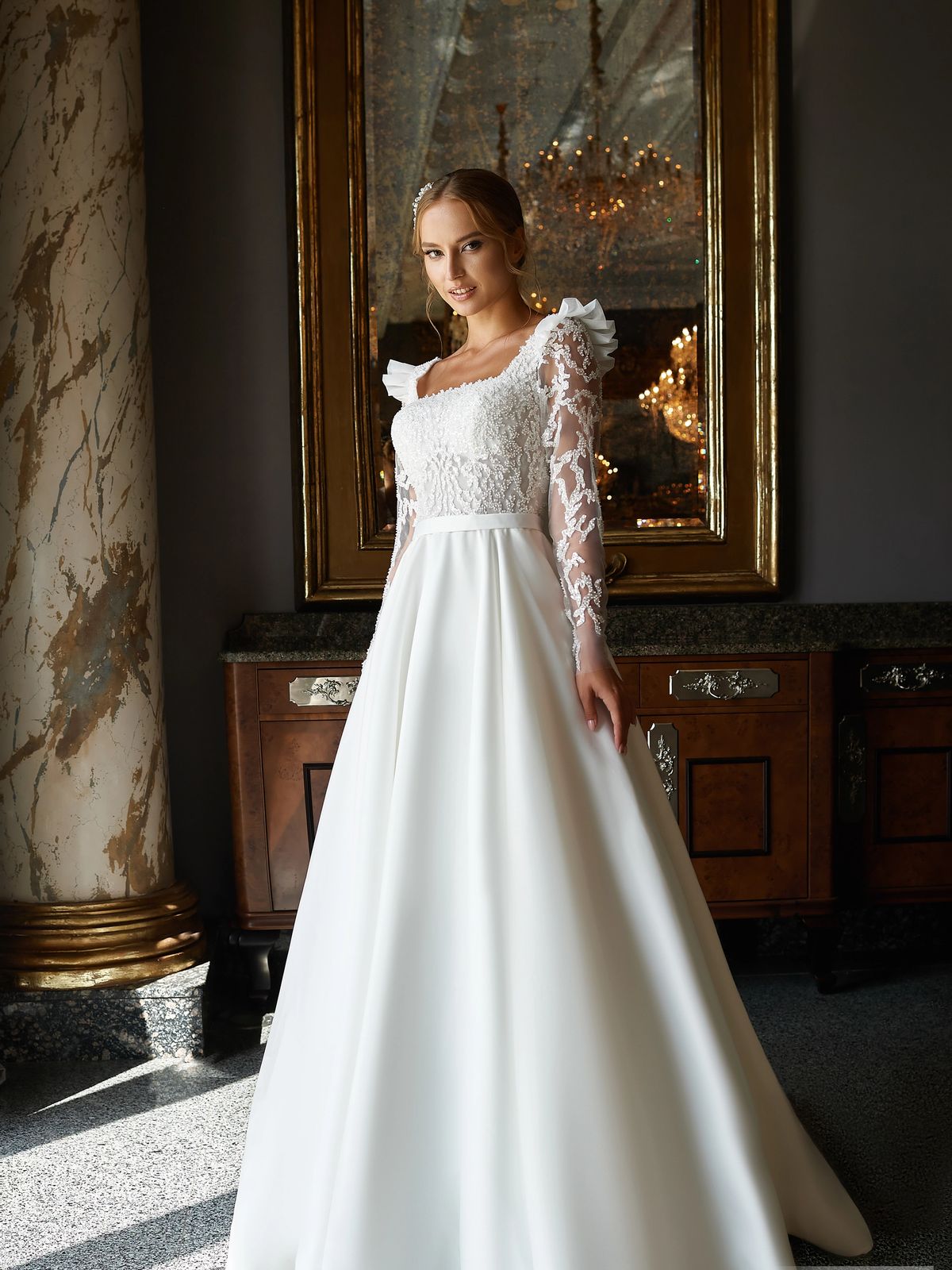 Rochia de mireasă Luiza, model 874, colecția Royal Elegance