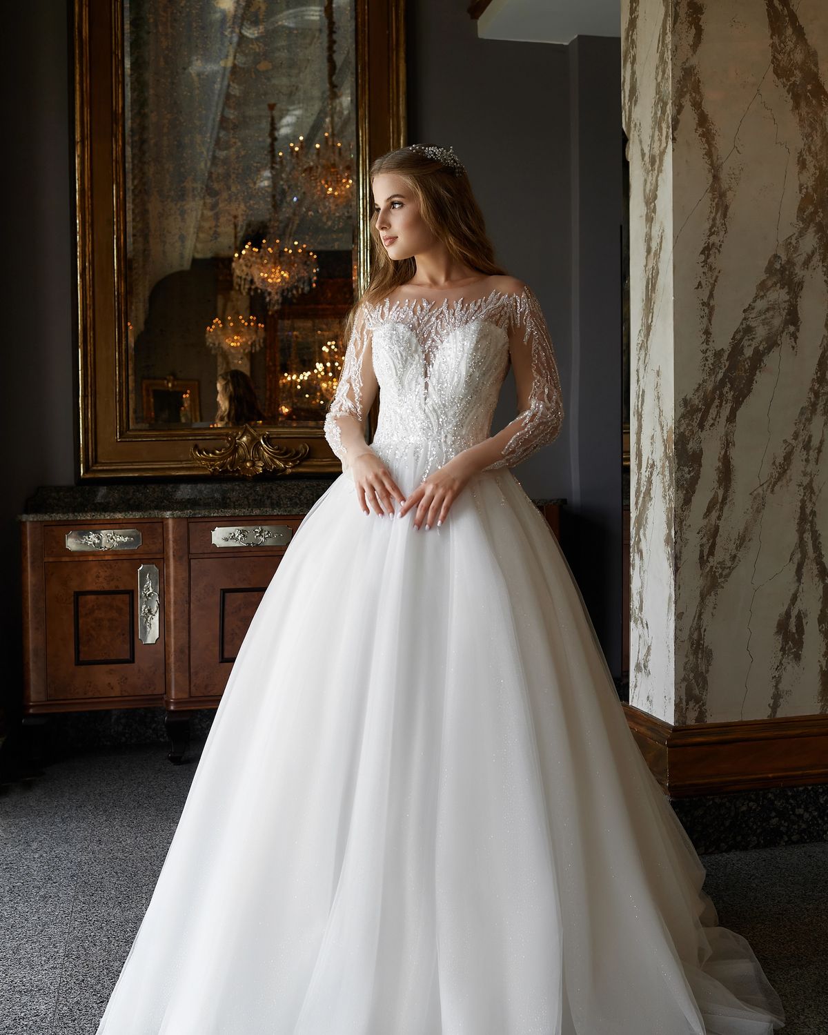 Rochia de mireasă Margareta, model 882, colecția Royal Elegance