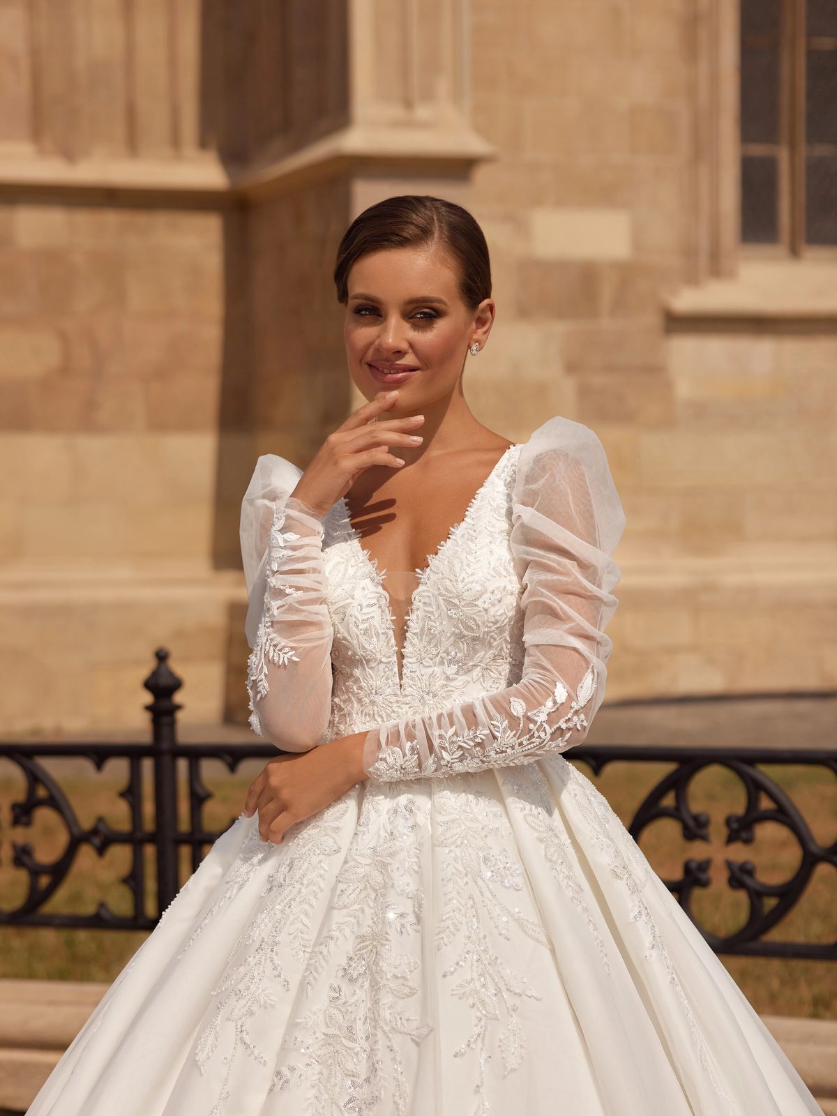 Rochia de mireasă Elvira, model 967, colecția Sunshine