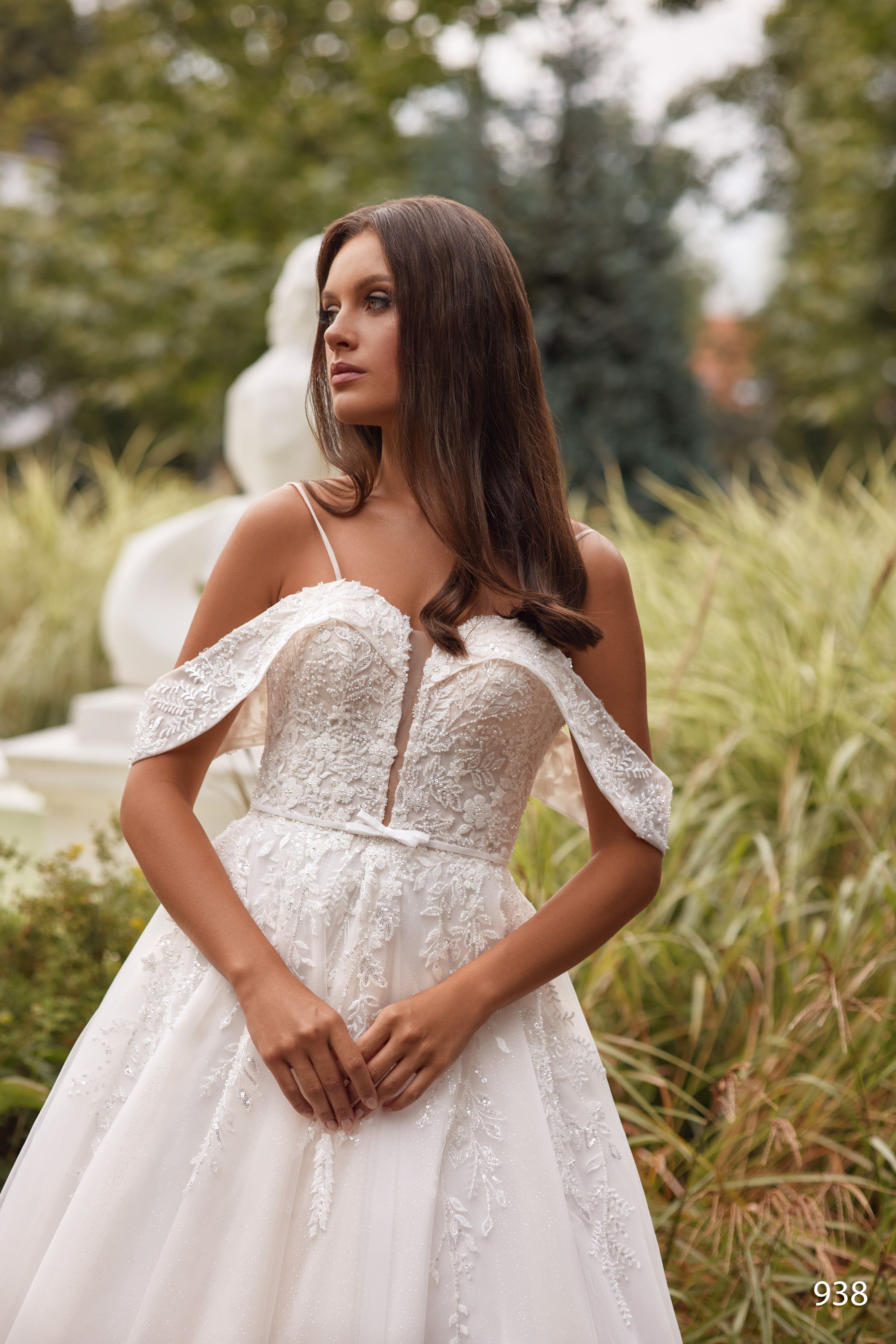 Rochia de mireasă Vanessa, model 938, colecția Sunshine