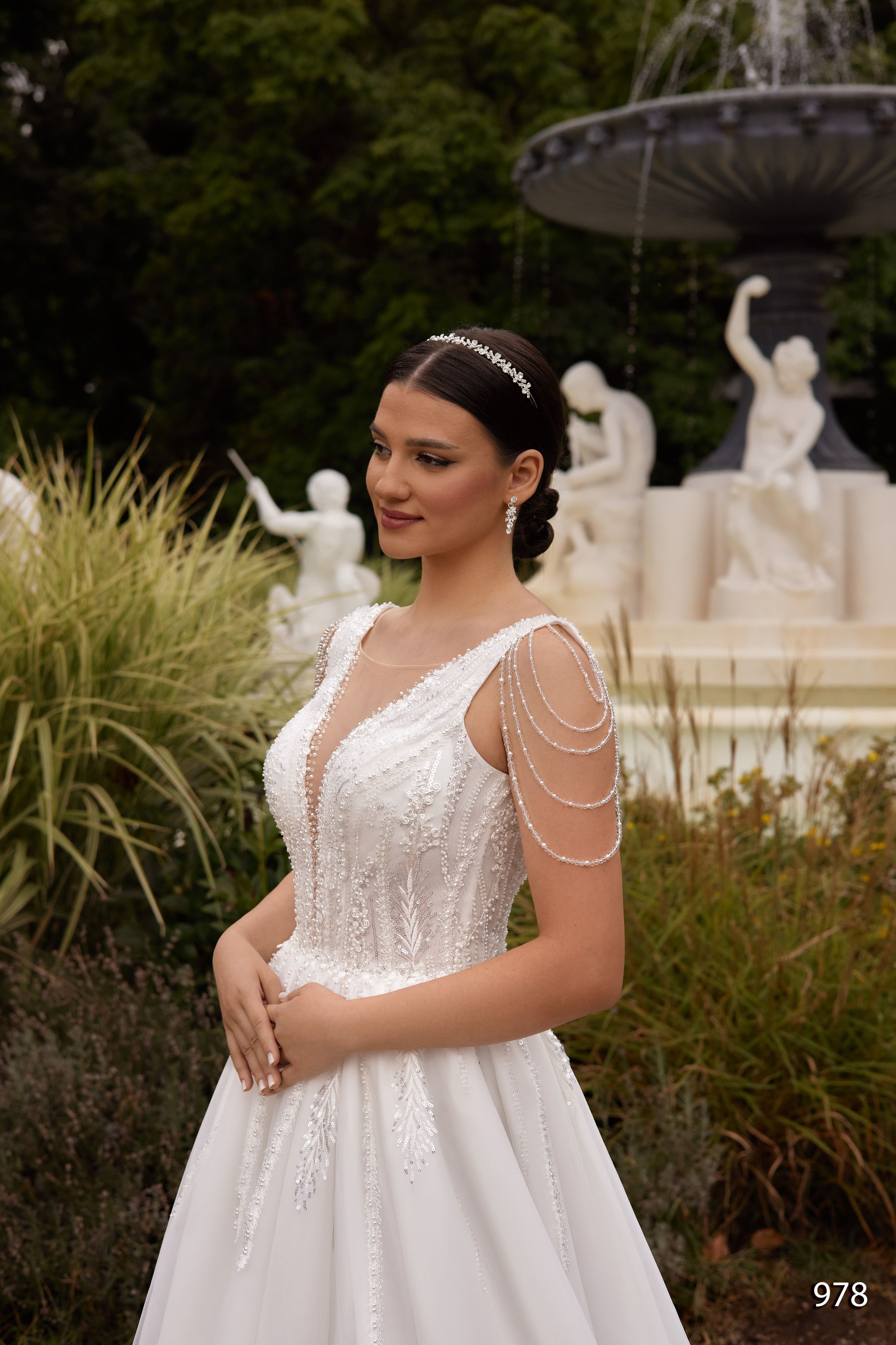 Rochia de mireasă Iulia, model 978, colecția Sunshine