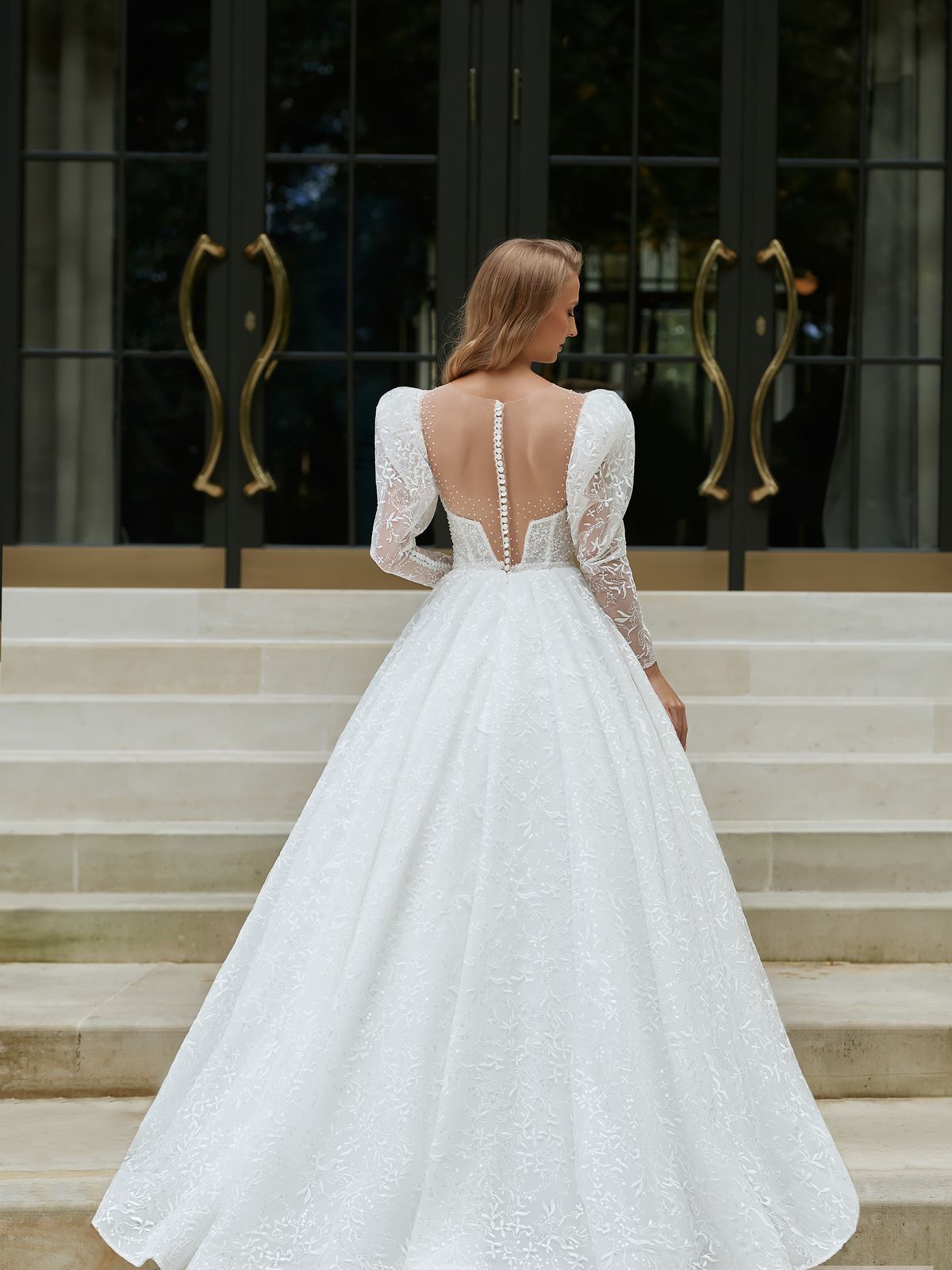 Rochia de mireasă Louisa, model 871, colecția Royal Elegance