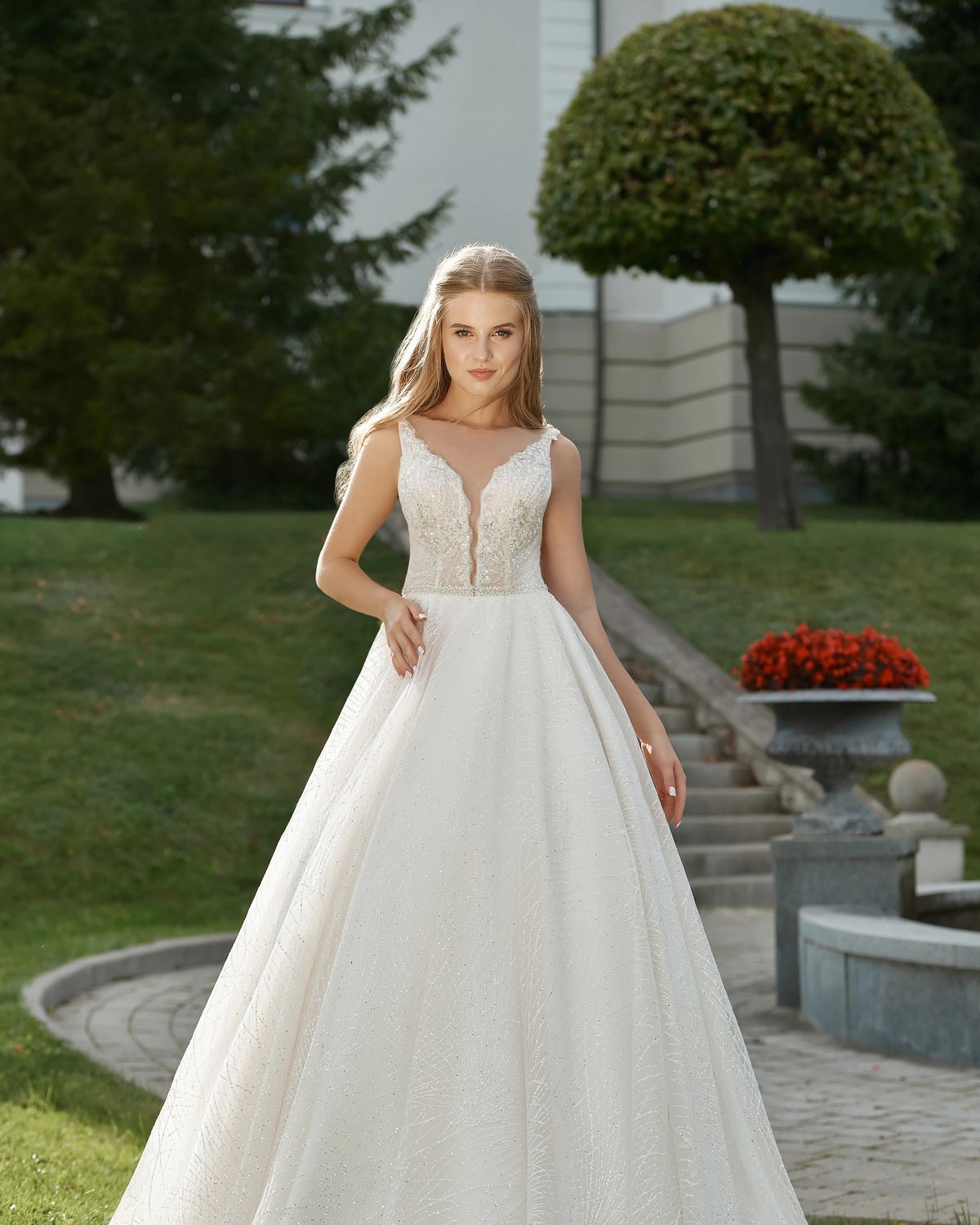 Rochia de mireasă Raluca, model 909, colecția Soft Beauty