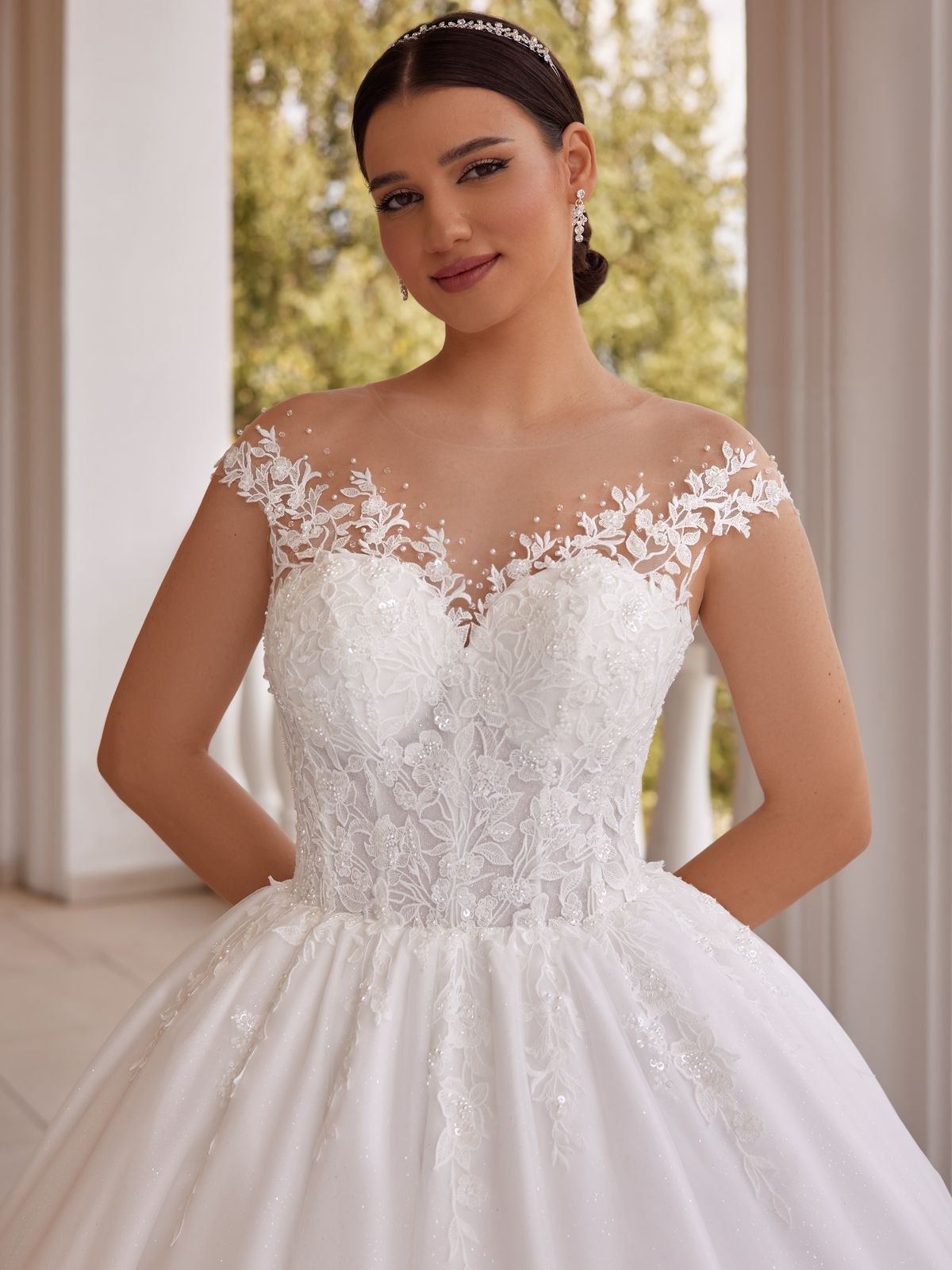 Rochia de mireasă Arabela, model 955, colecția Sunshine