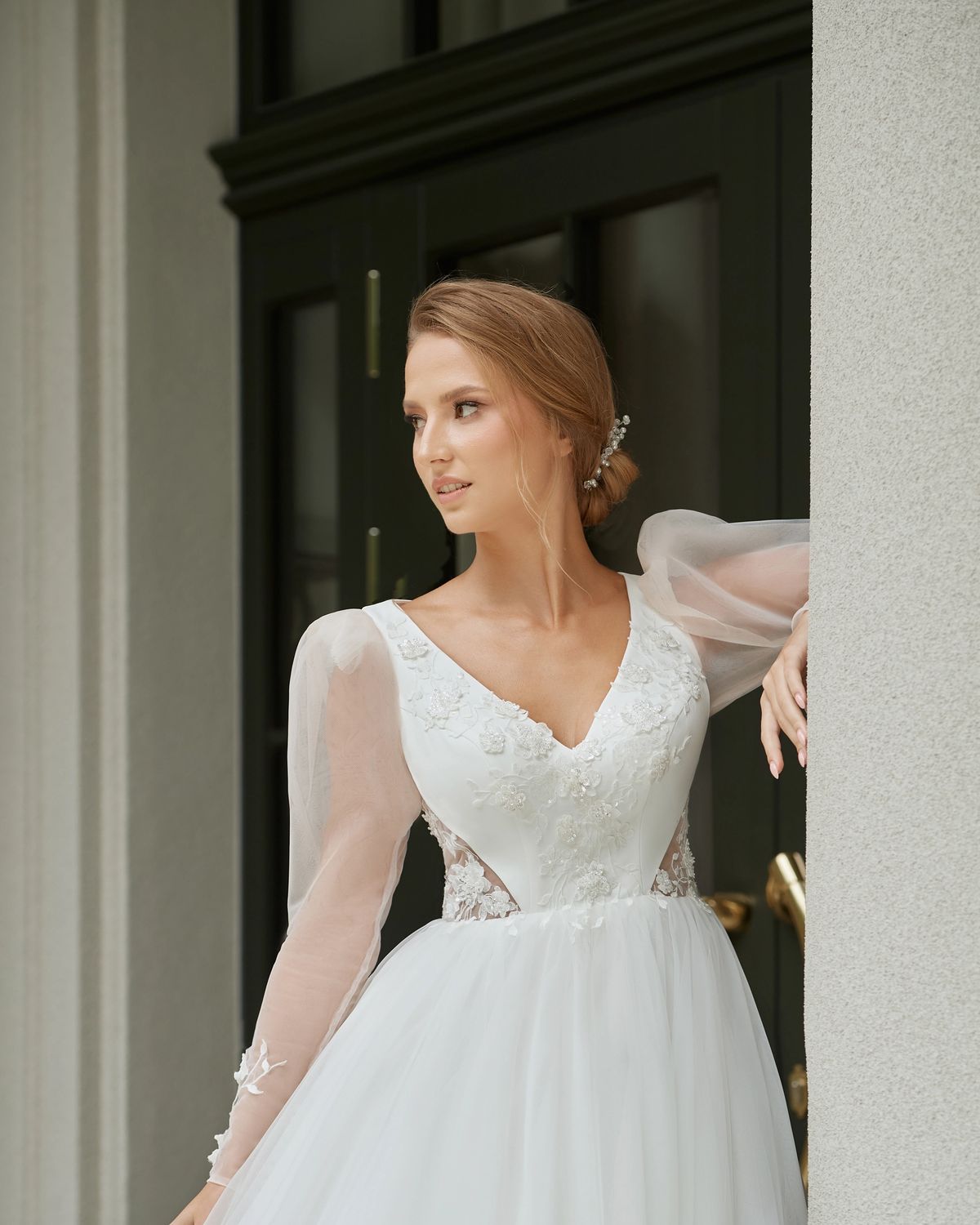 Rochia de mireasă Melissa, model 887, colecția Royal Elegance