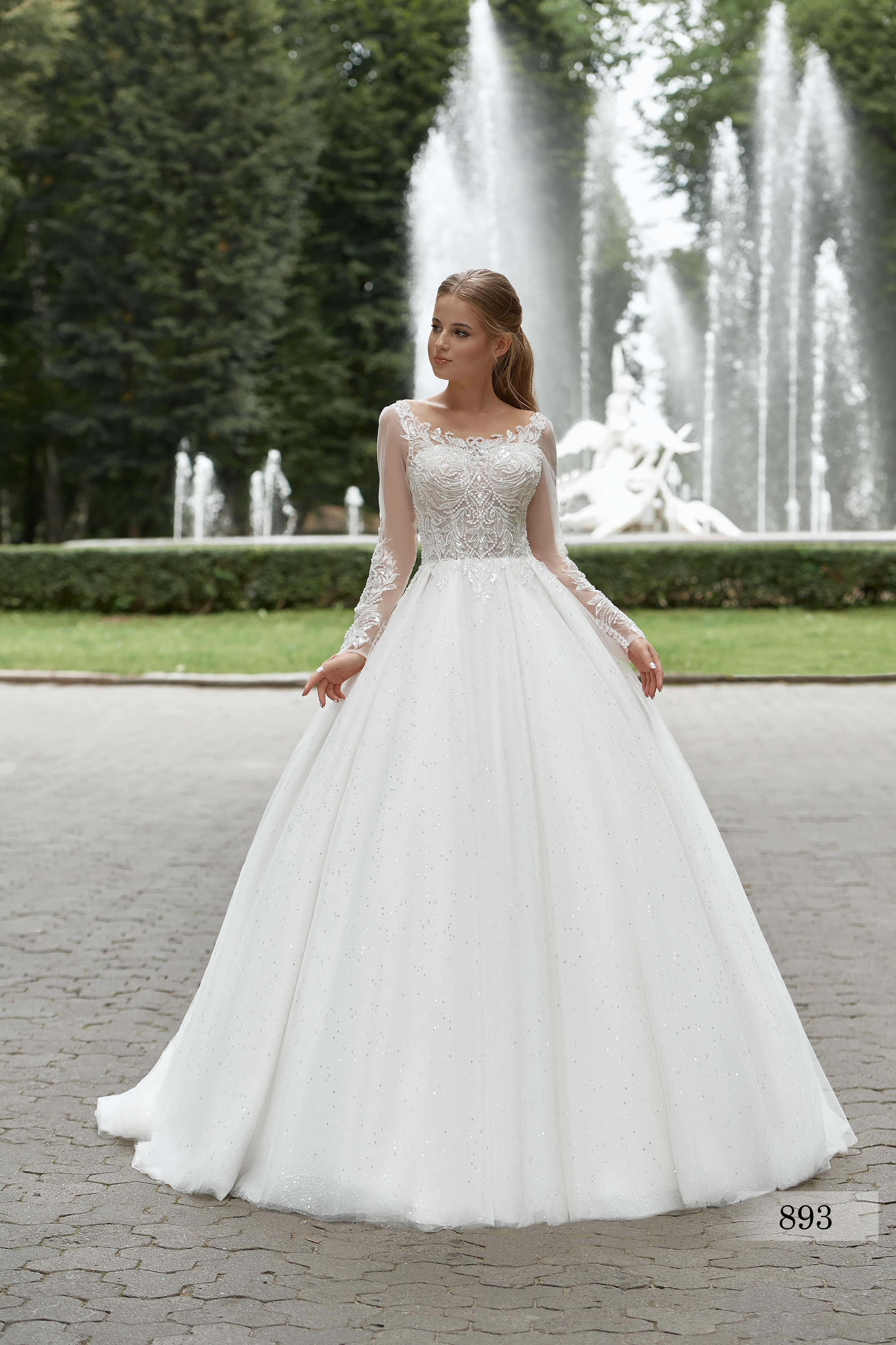 Rochia de mireasă Monica, model 893, colecția Royal Elegance