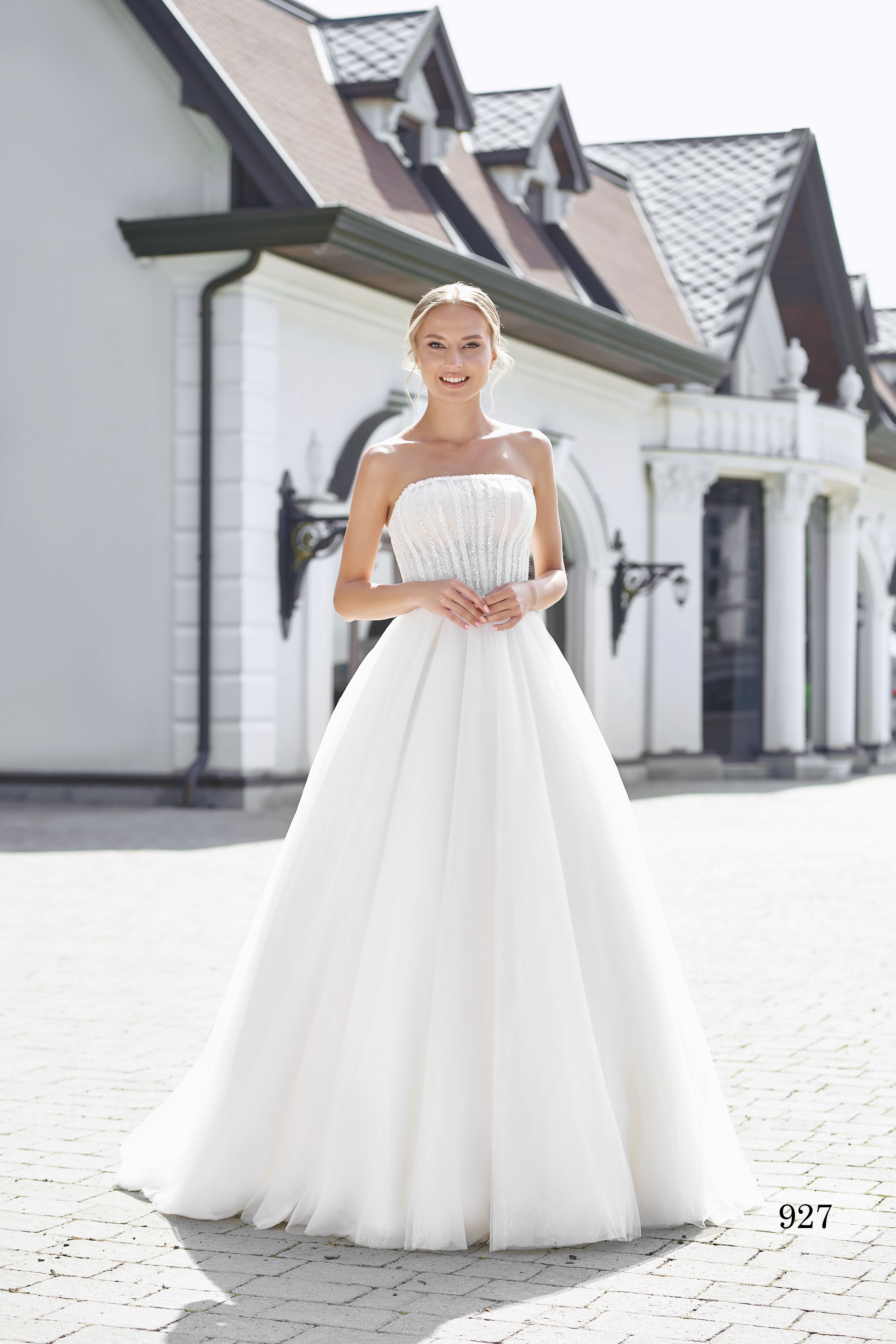 Rochia de mireasă Sonia, model 927, colecția Soft Beauty
