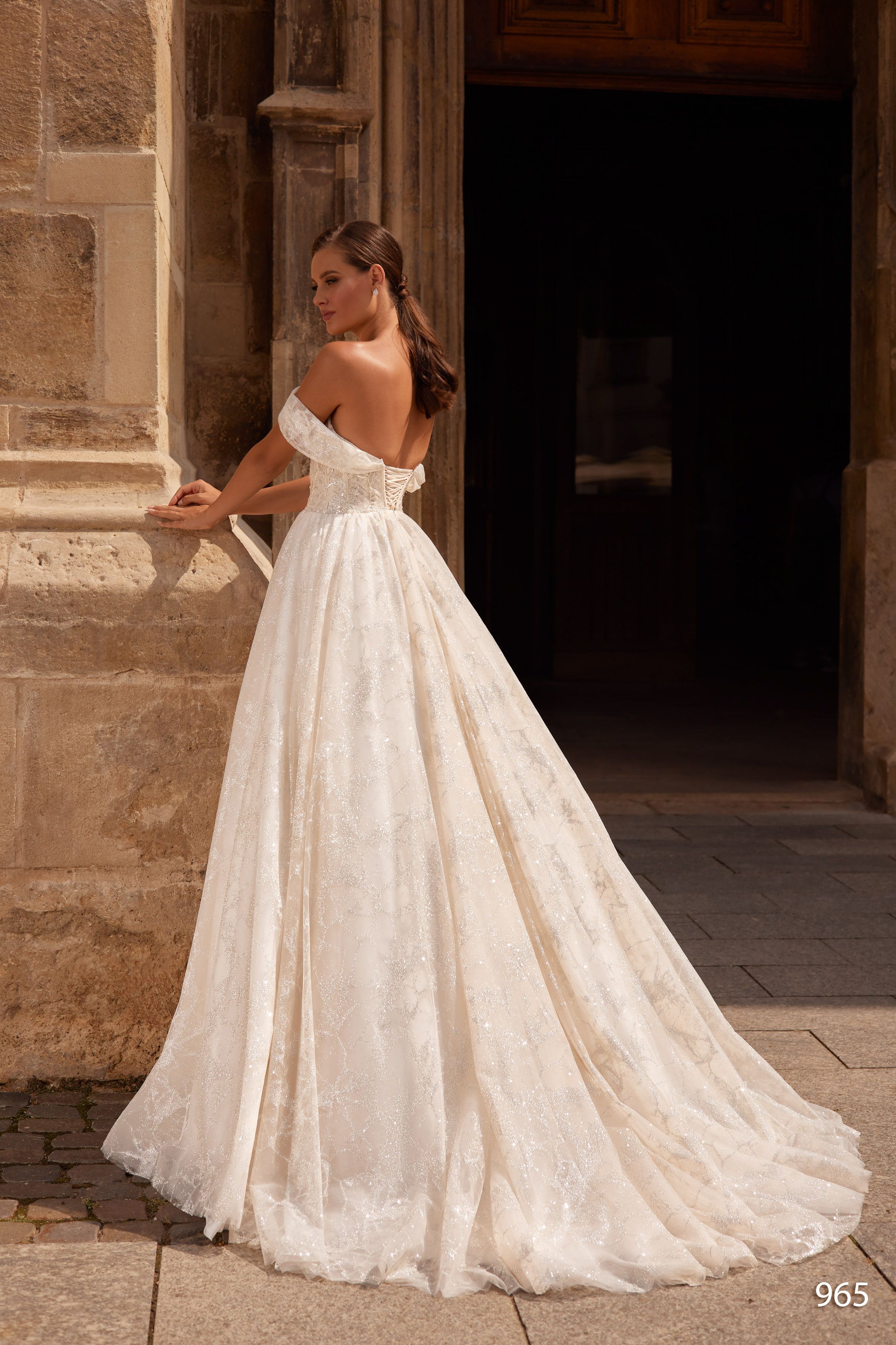 Rochia de mireasă Damaris, model 965, colecția Sunshine