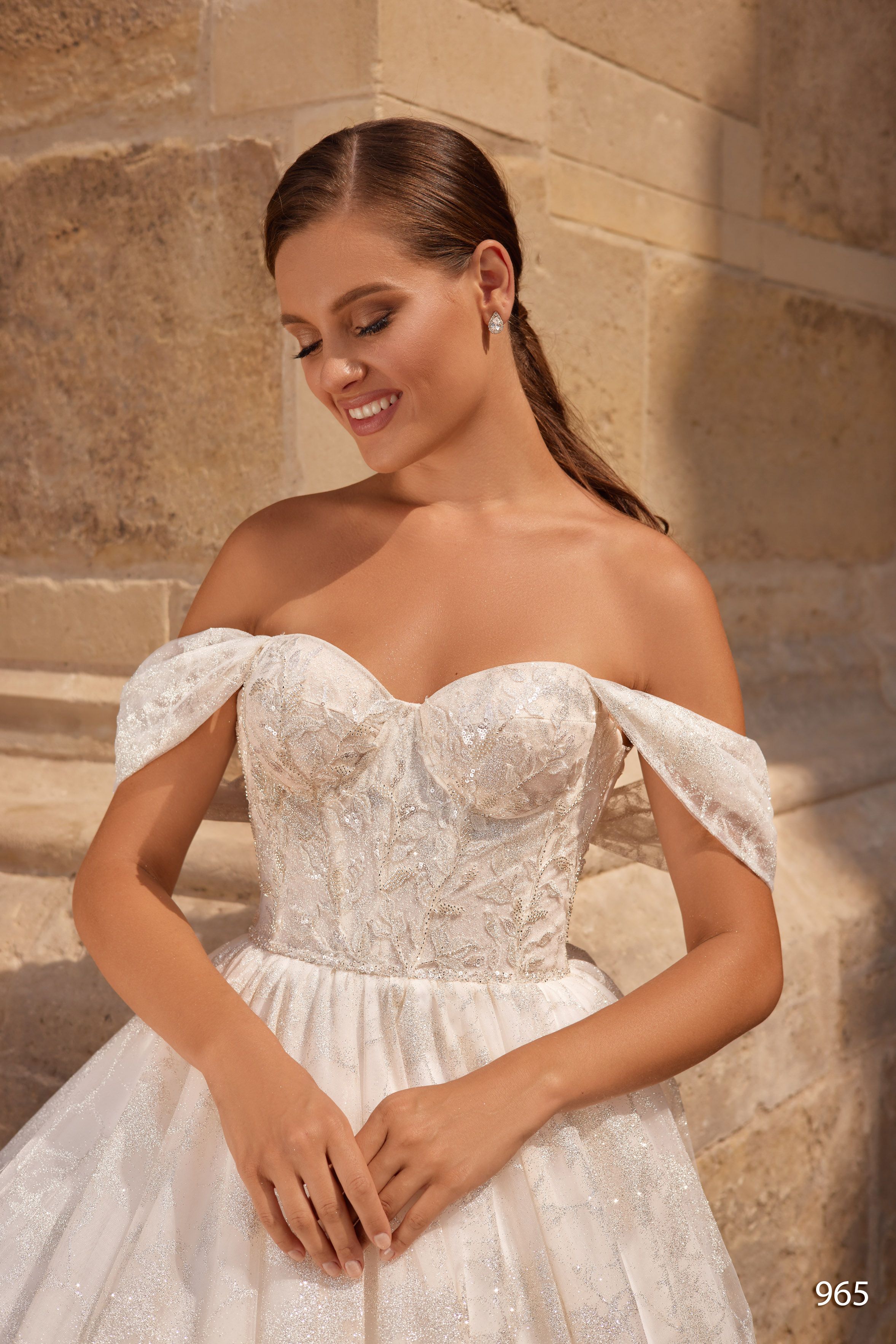 Rochia de mireasă Damaris, model 965, colecția Sunshine