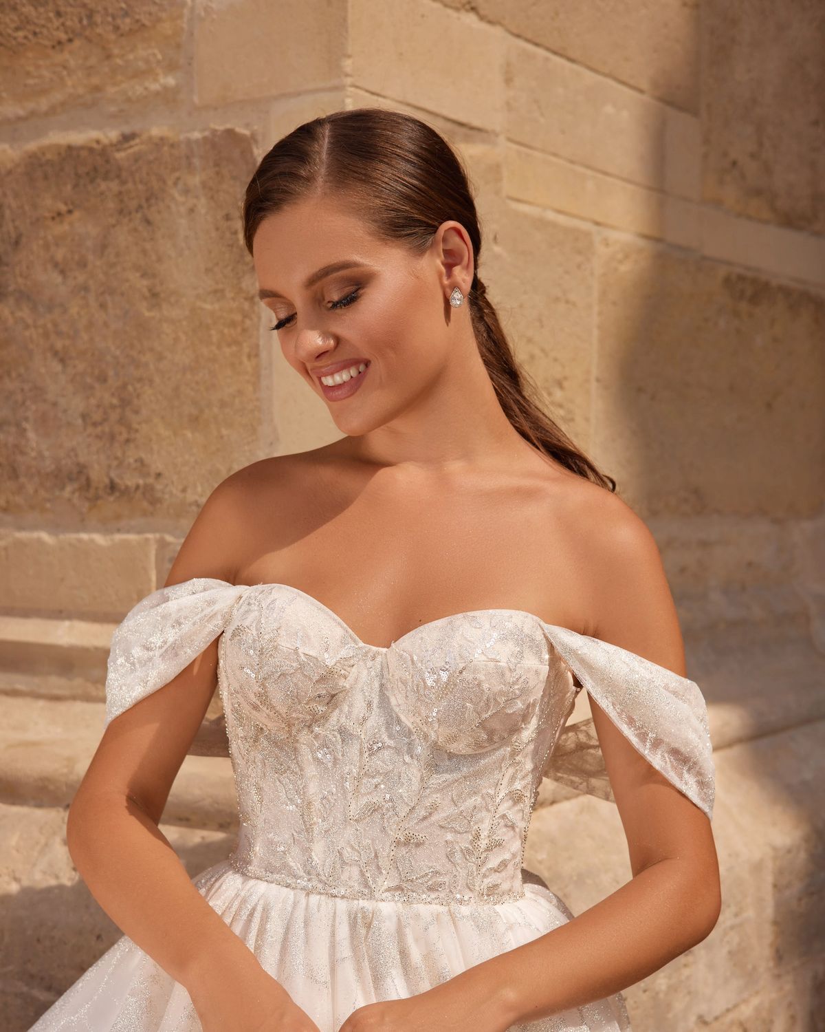 Rochia de mireasă Damaris, model 965, colecția Sunshine