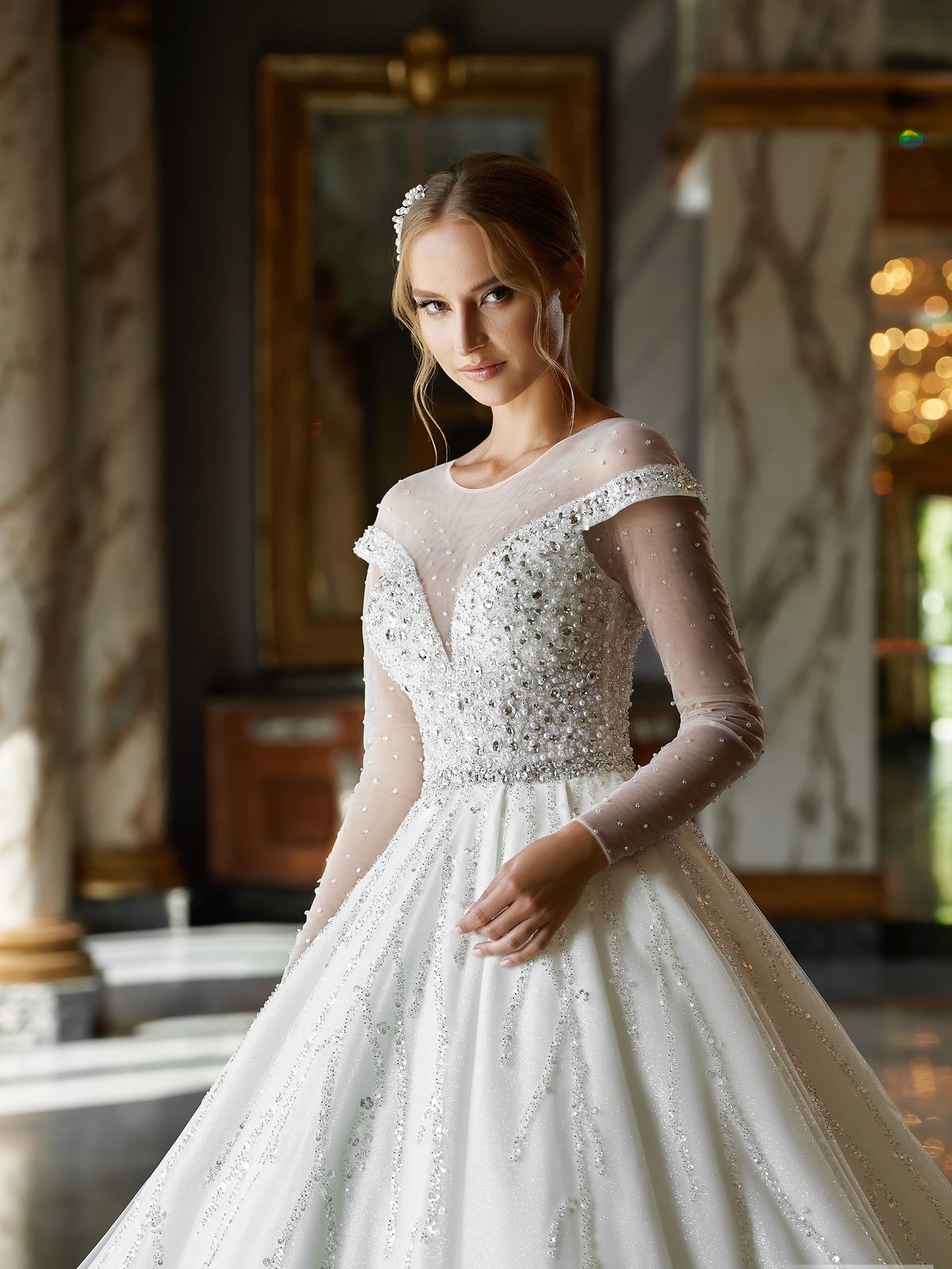 Rochia de mireasă Lorena, model 870, colecția Royal Elegance