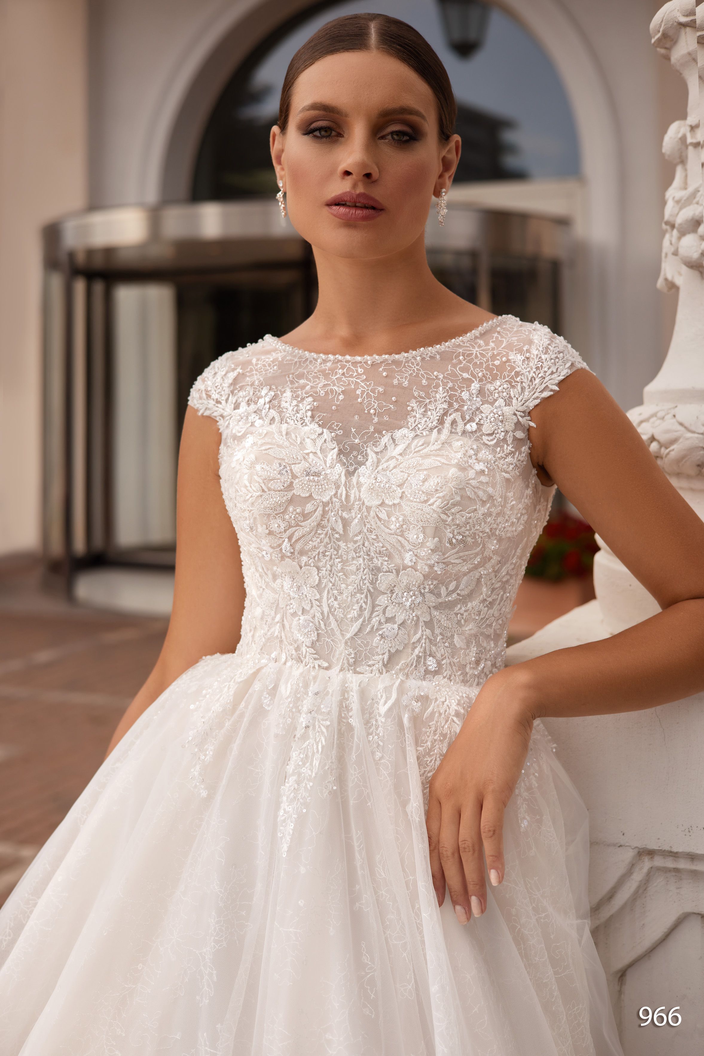 Rochia de mireasă Denisa, model 966, colecția Sunshine