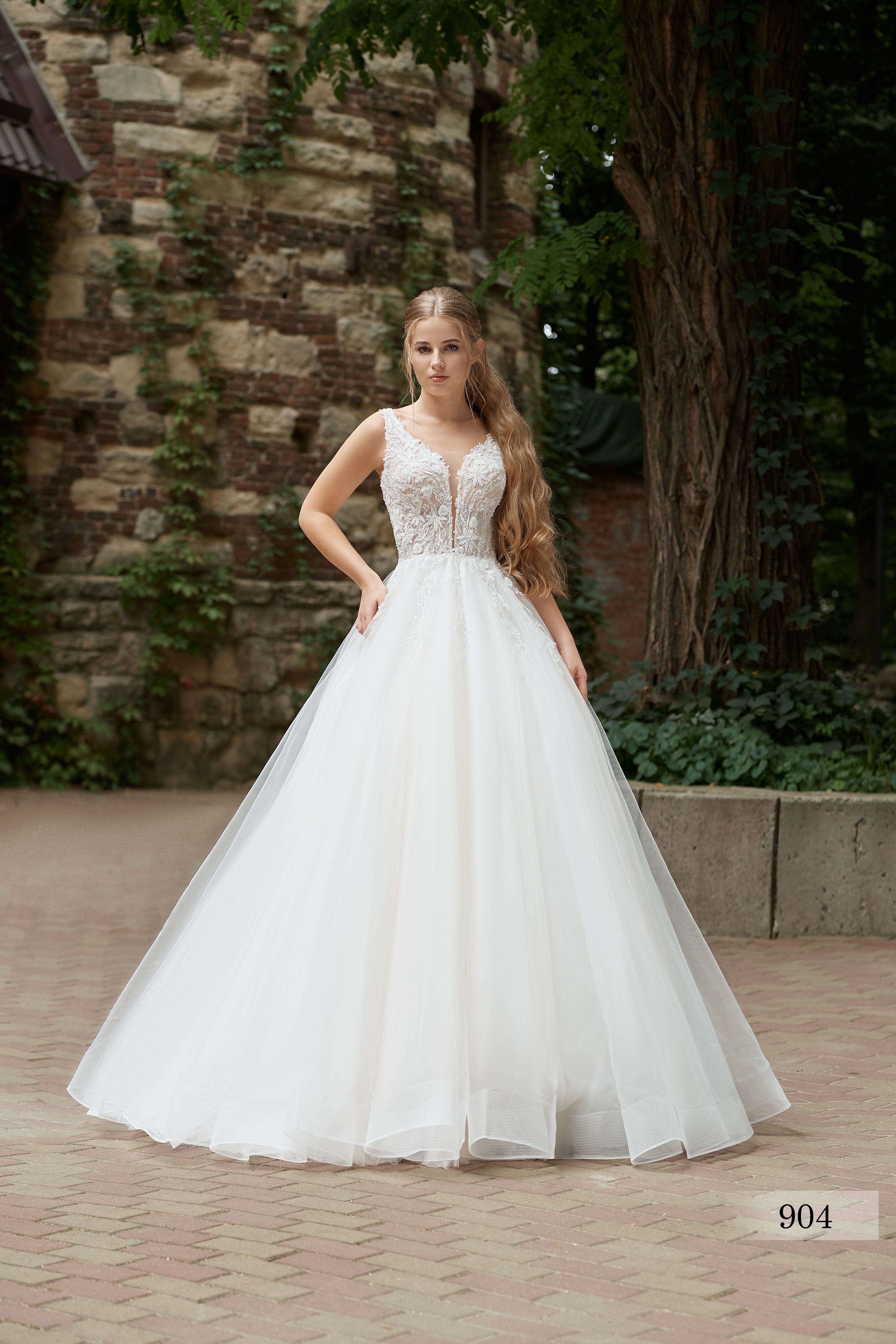 Rochia de mireasă Olivia, model 904, colecția Soft Beauty