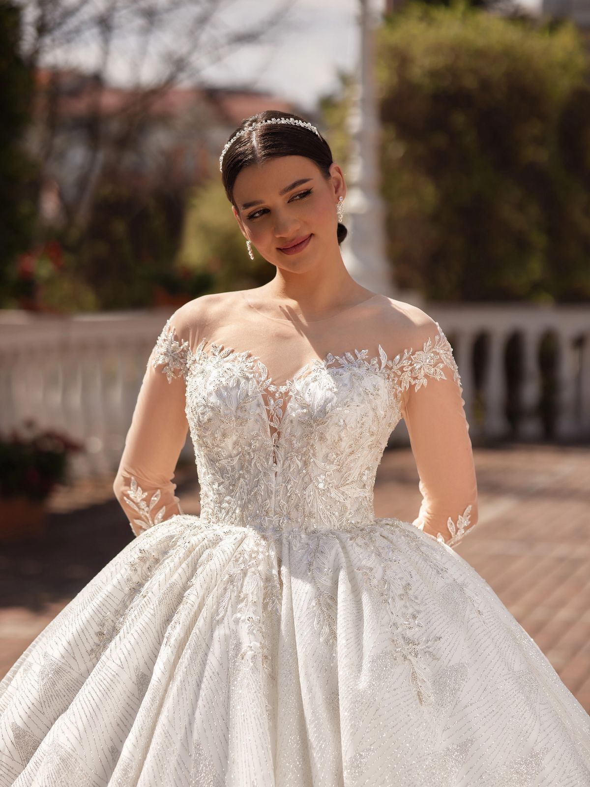 Rochia de mireasă Violeta, model 943, colecția Sunshine