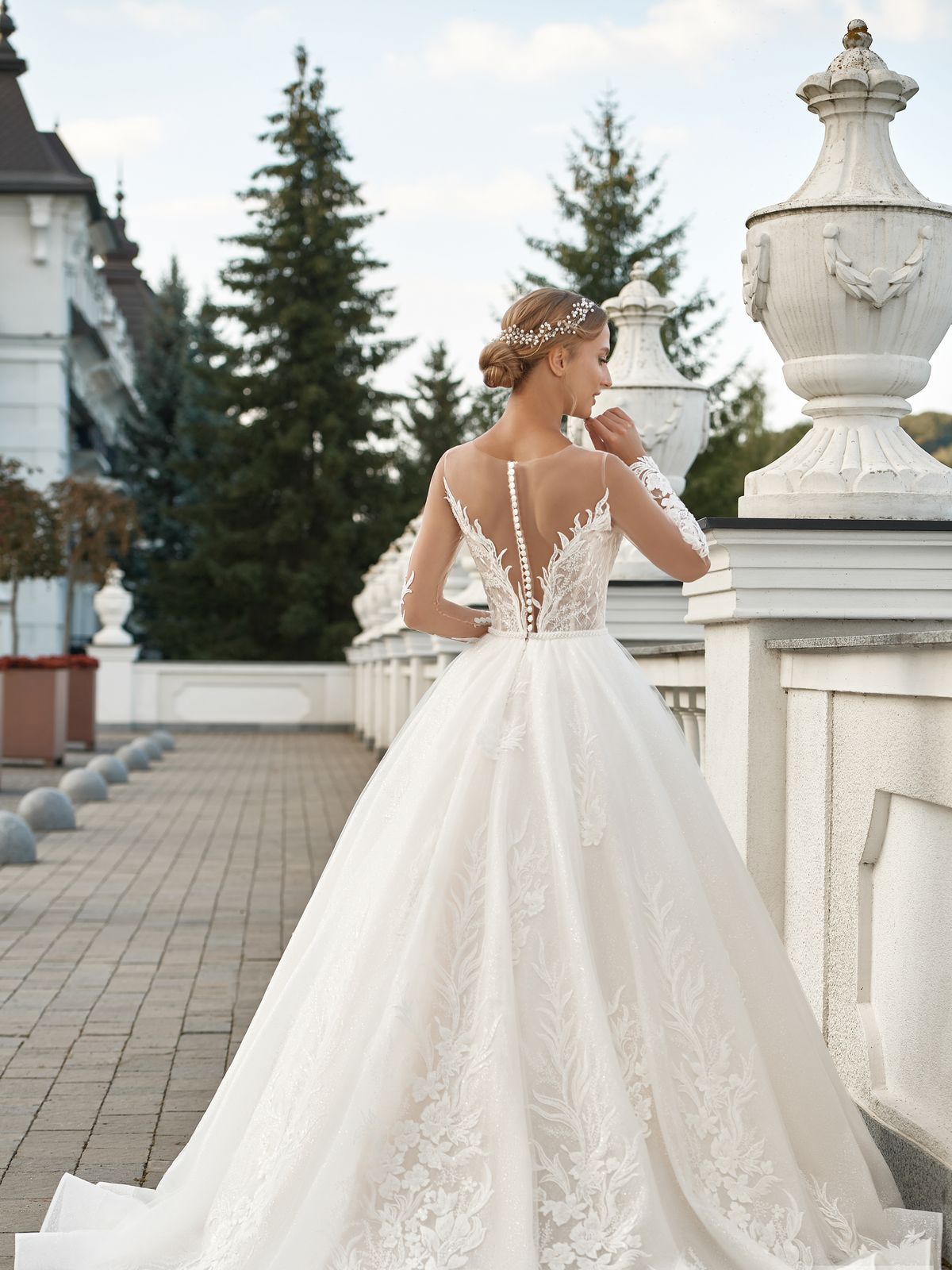 Rochia de mireasă Mara, model 880, colecția Royal Elegance