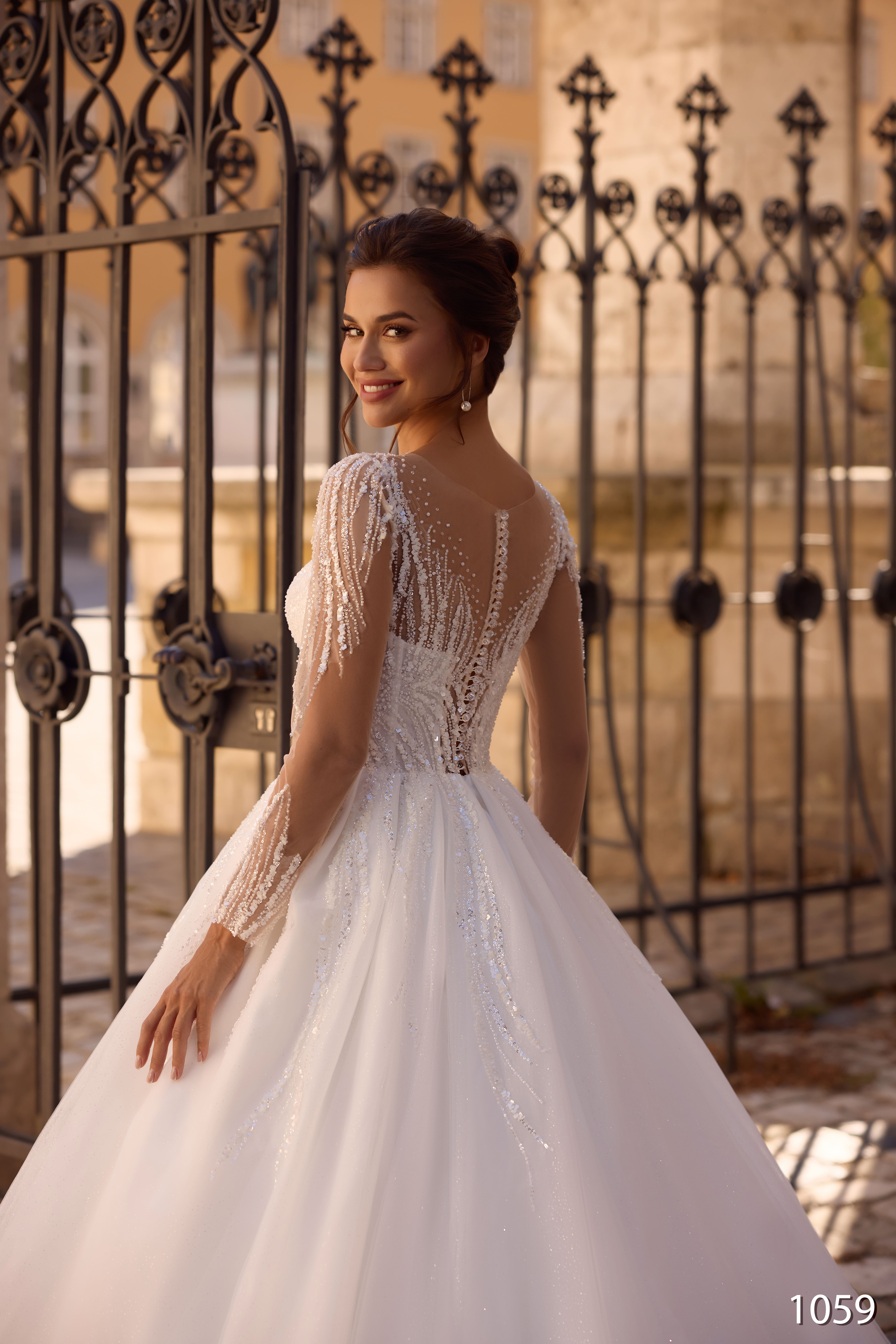 Rochia de mireasă Bianca, model 1059, colecția Performance