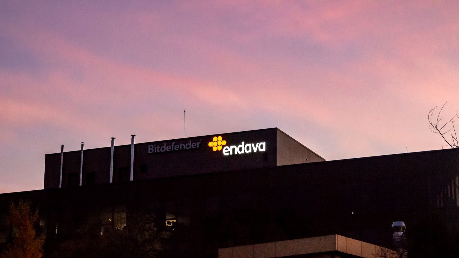 Software and IT Company: End-to-End Engineering, Cloud and Managed Services