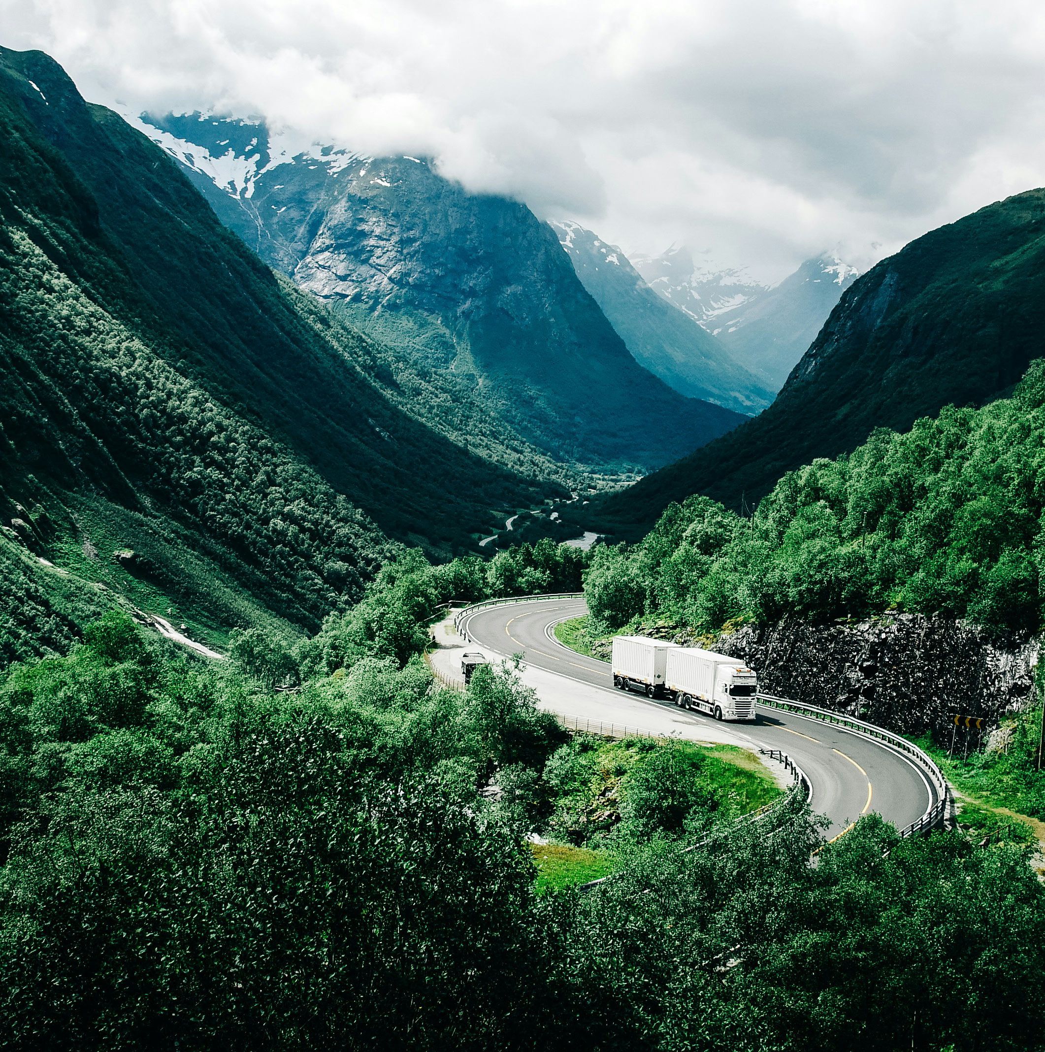 Global Returns Portal Platform for Reverse Logistics