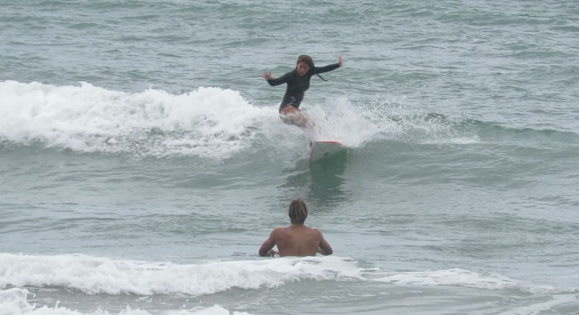 Lara Brazolin | Surfista