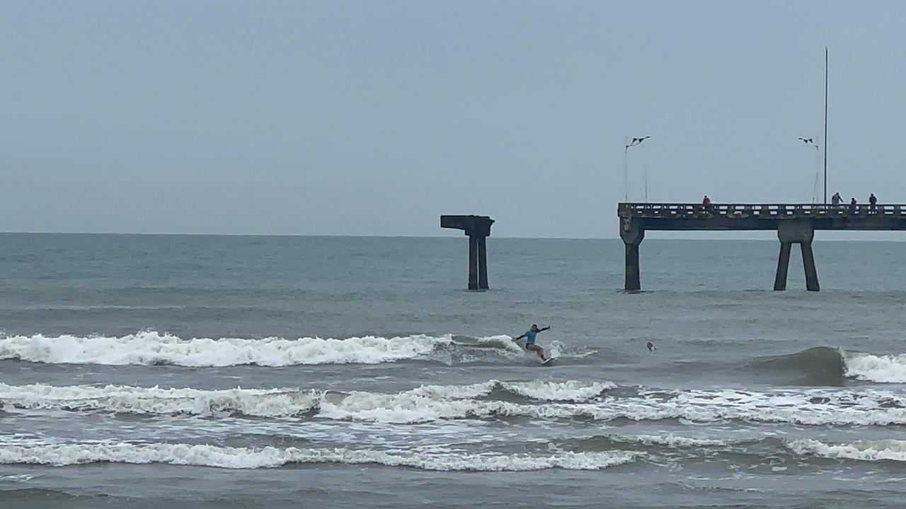 Lara Brazolin | Surfista