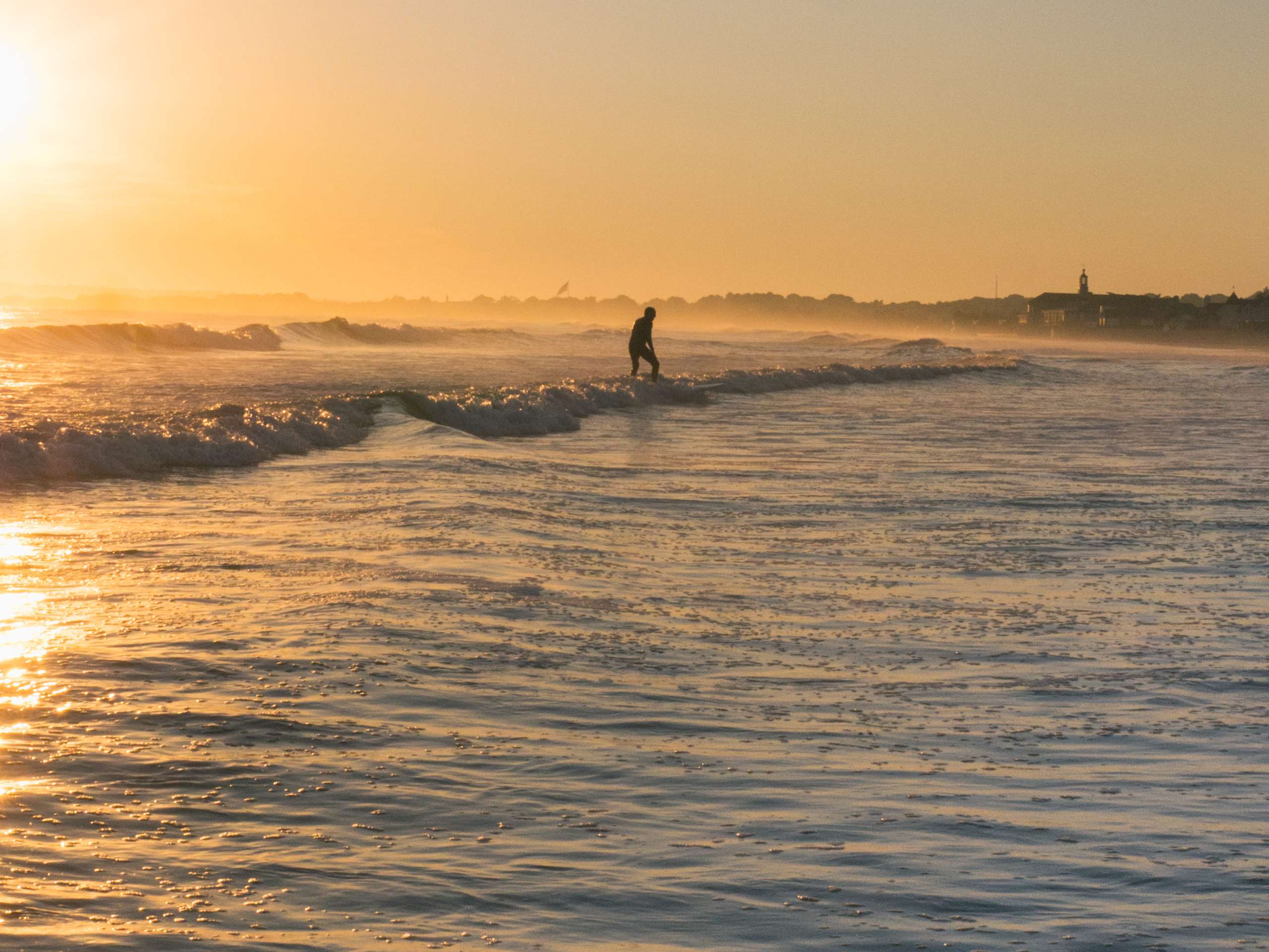 Sunlight Surf 02