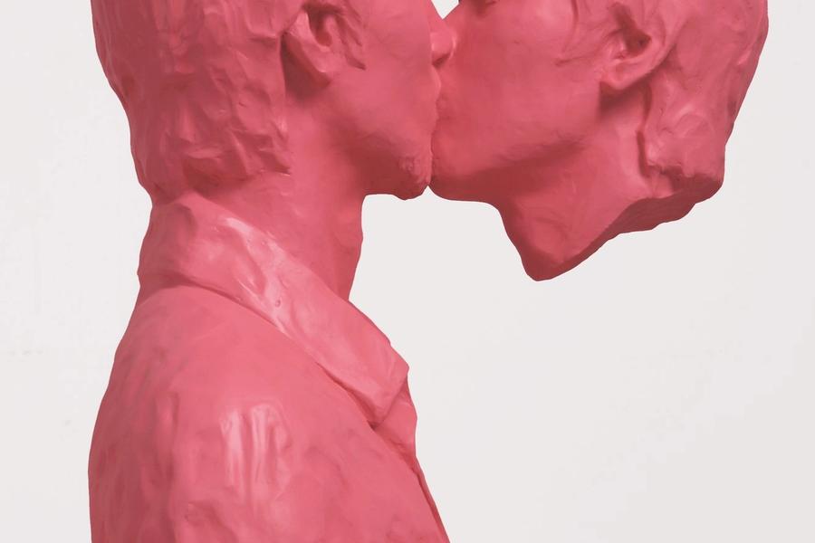 2009 First Kiss in Pink 0931