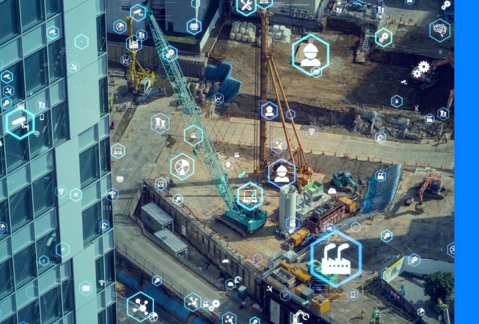 Vernetzte Steuerungen und Maschinen einer Fertigungslinie, angebunden über die Konnektivitätssoftware Kepware von PTC