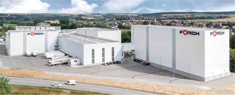 FÖRCH Logistikzentrum Luftaufnahme mit Verladedocks und Logistikhallen