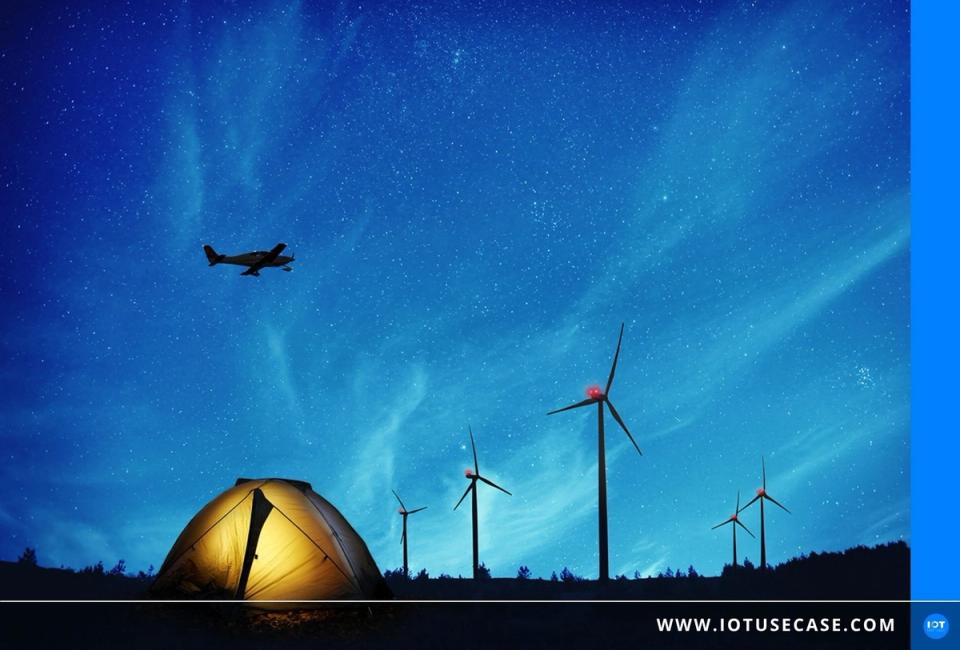 Windenergieanlagen mit roter Nachtkennzeichnung von Lanthan Safe Sky, vernetzt über Industrial-IoT-SIM-Karten von Telefónica