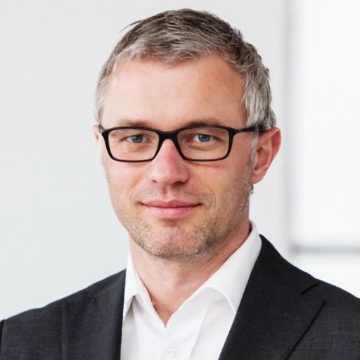 Dr. Frank Stummer