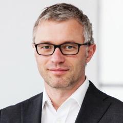 Dr. Frank Stummer